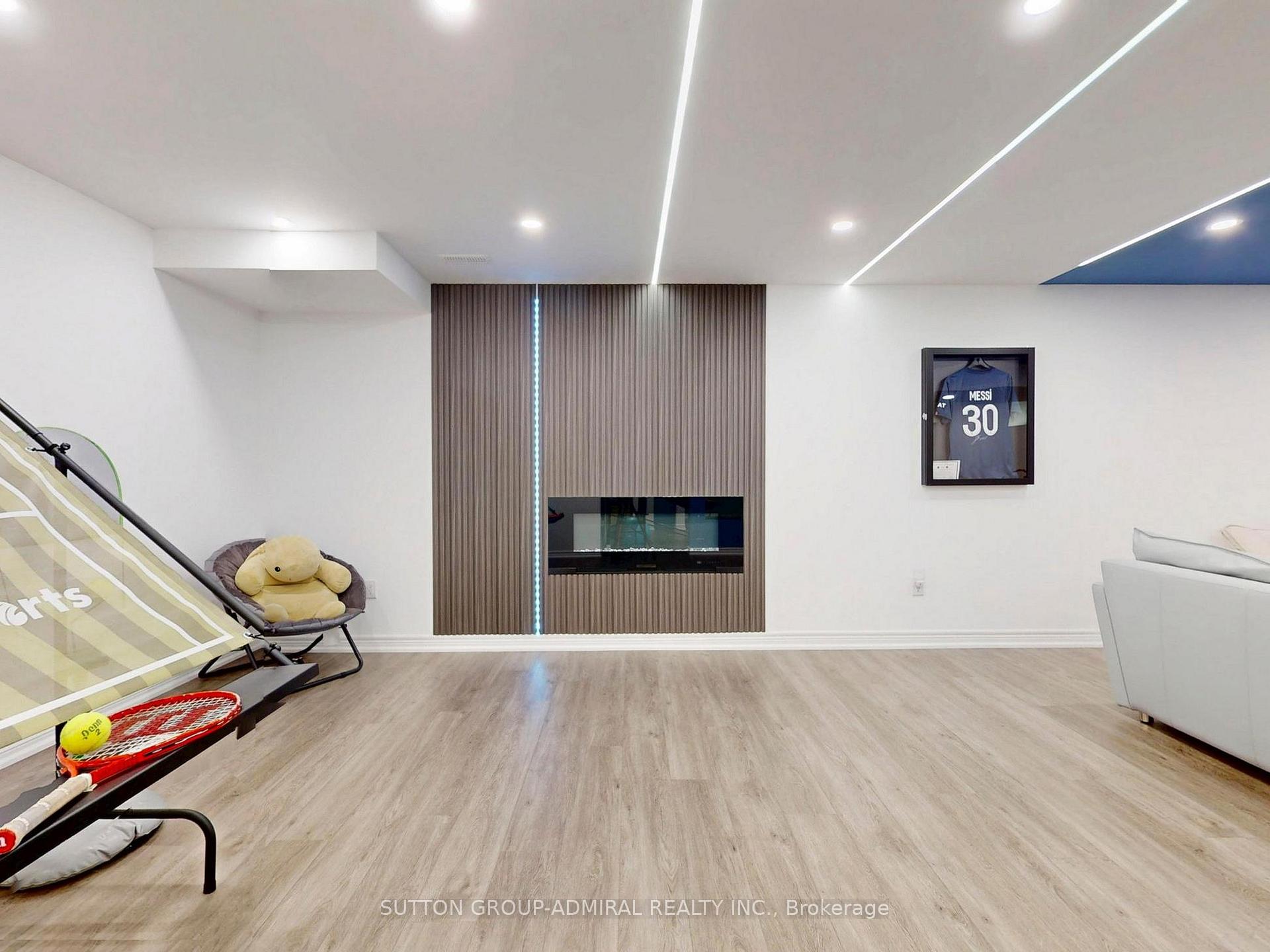 Photo 35 of 108 Baldry Avenue, Vaughan, Patterson — HOMEH