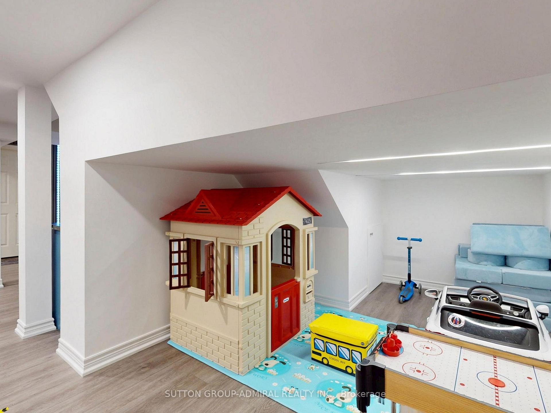 Photo 36 of 108 Baldry Avenue, Vaughan, Patterson — HOMEH