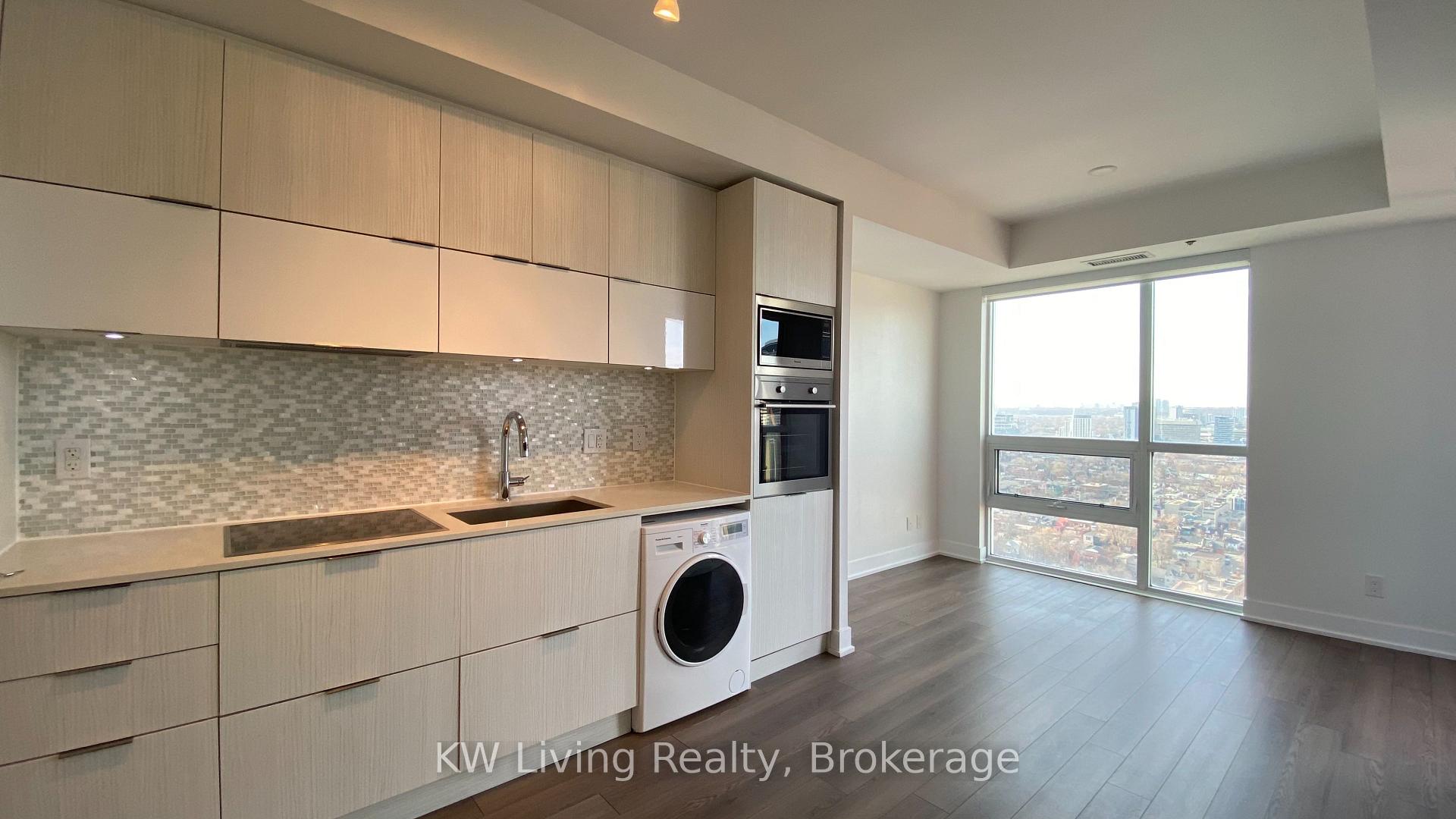 Photo of Unit 2802, 318 Richmond Street W