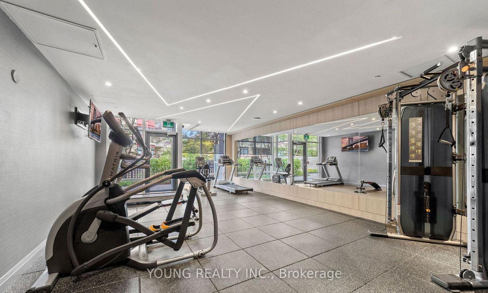 Photo 3 of Unit 737, 621 Sheppard Avenue E, North York, Bayview Village — HOMEH