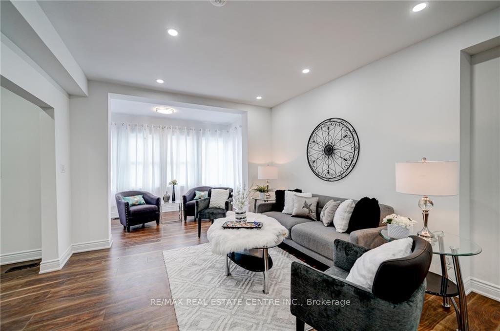 Photo 9 of 9 Gibson Avenue, Hamilton, Gibson — HOMEH