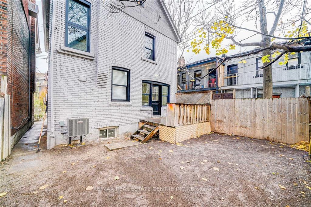 Photo 27 of 9 Gibson Avenue, Hamilton, Gibson — HOMEH