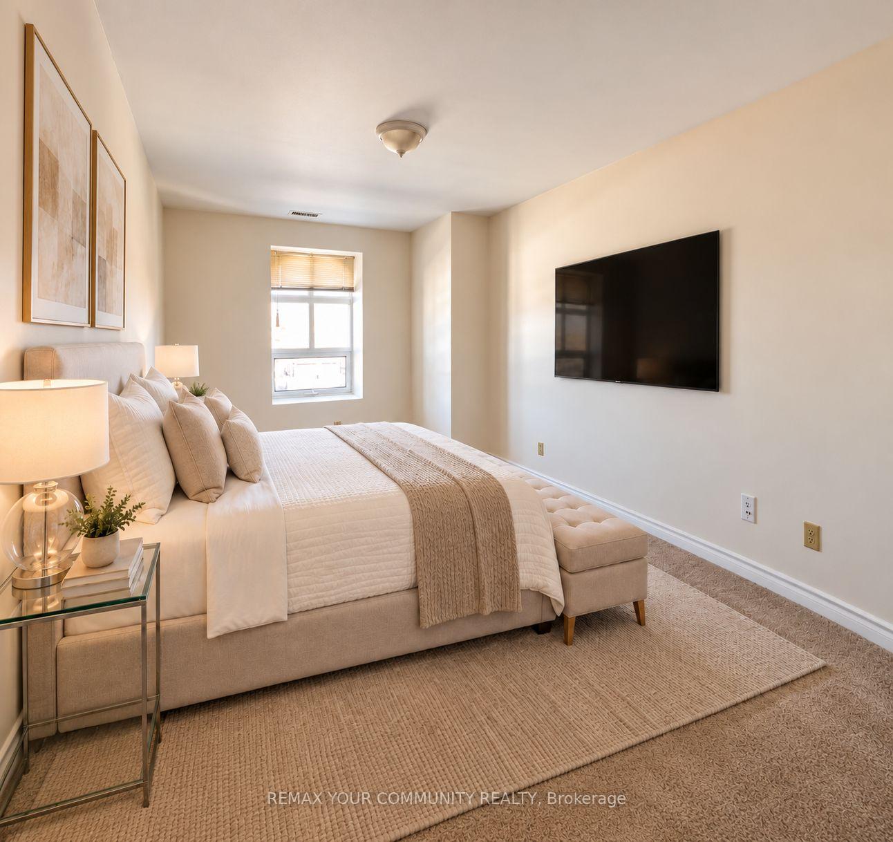 Photo 19 of Unit 503, 15207 Yonge Street, Aurora, Aurora Village — HOMEH