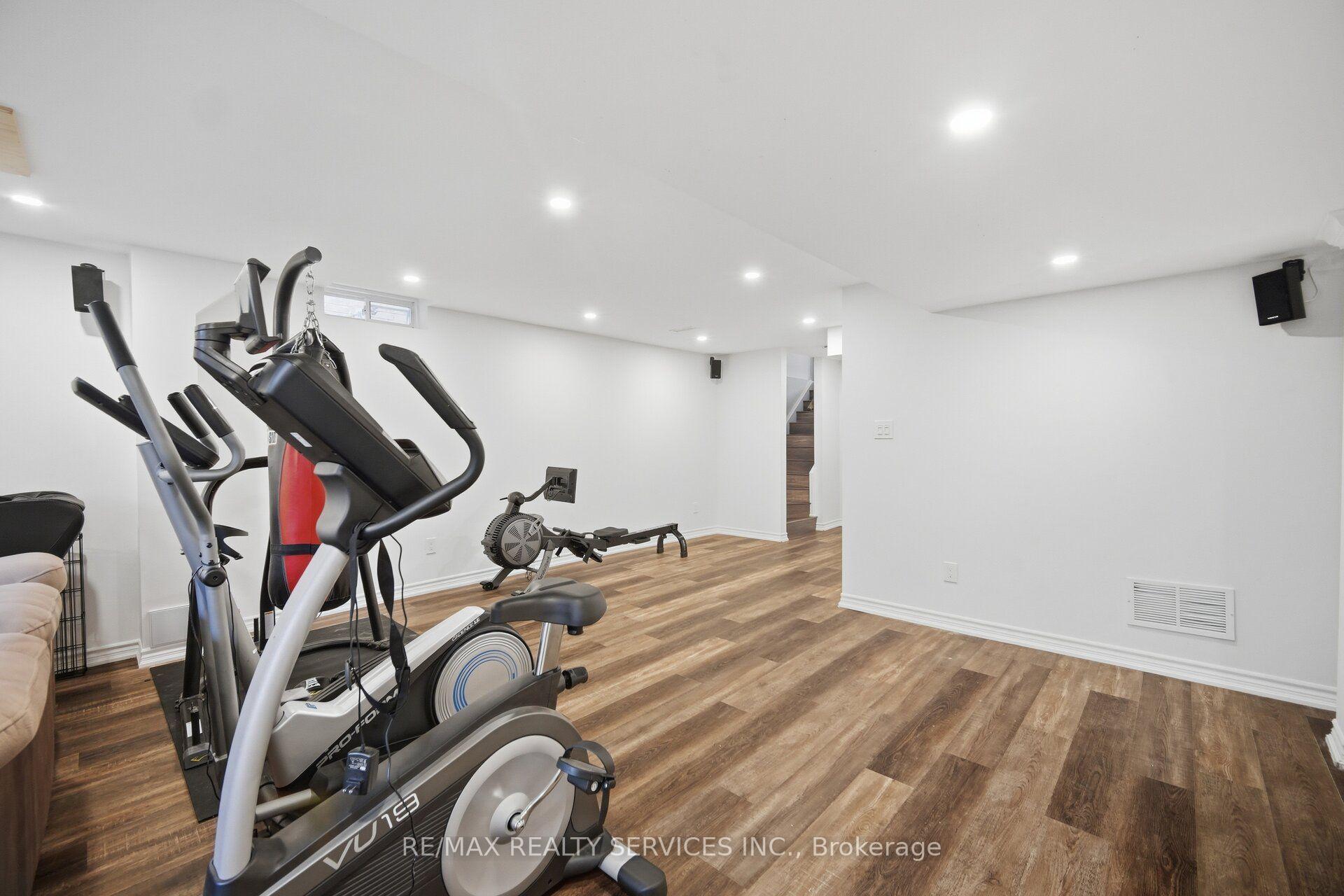 Photo 40 of 1736 Douglas Langtree Drive, Oshawa, Taunton — HOMEH