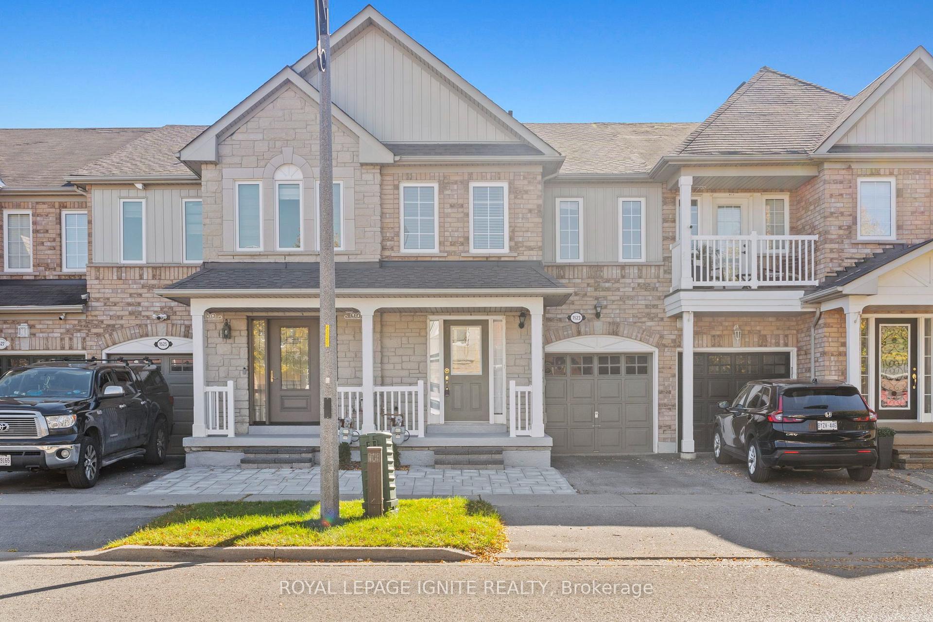 Photo 2 of 1523 Avonmore Square, Pickering, Town Centre — HOMEH