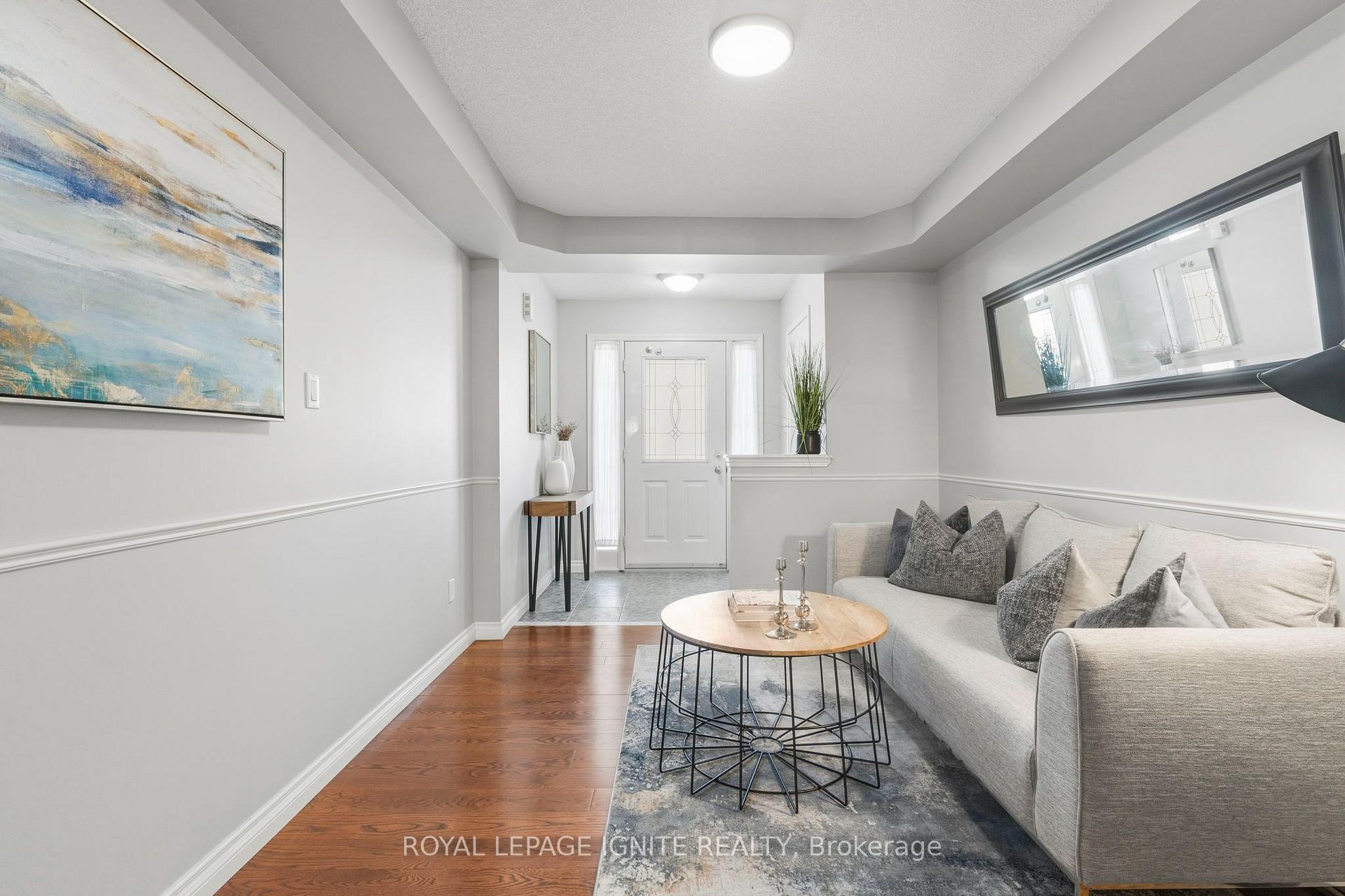 Photo 5 of 1523 Avonmore Square, Pickering, Town Centre — HOMEH