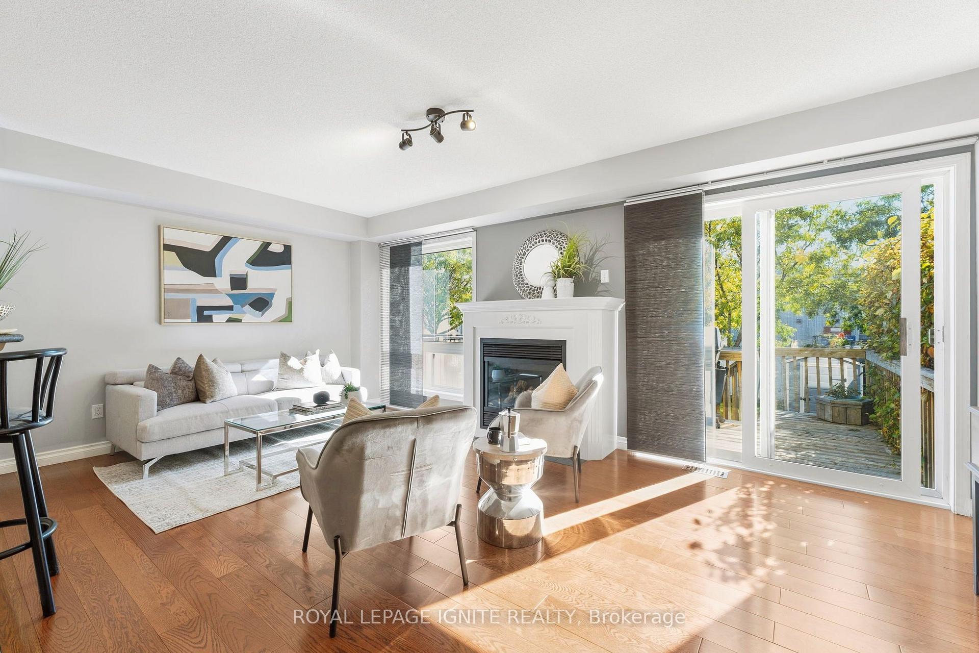 Photo 12 of 1523 Avonmore Square, Pickering, Town Centre — HOMEH