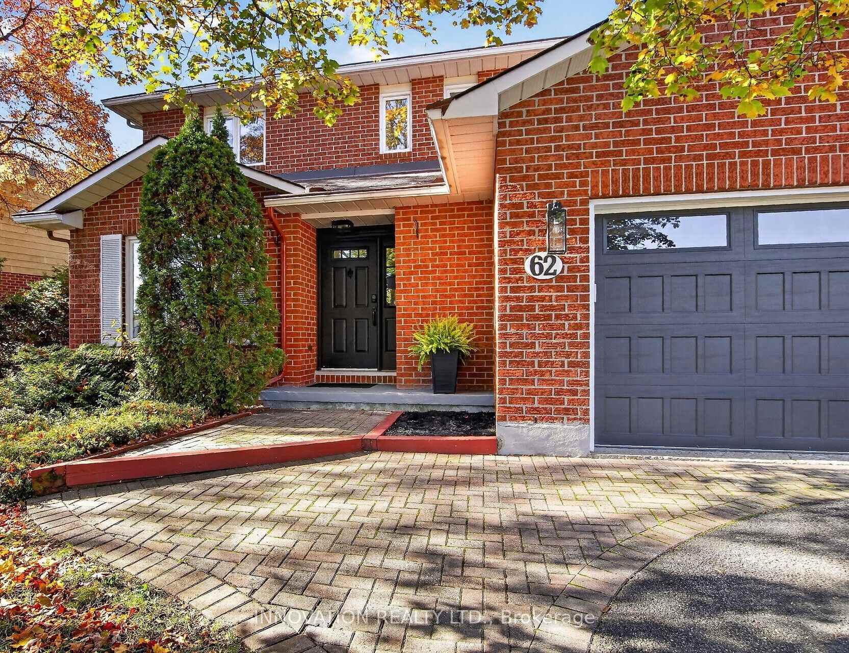 Photo 3 of 62 Trailway Circle, Ottawa, Stittsville (Central) — HOMEH