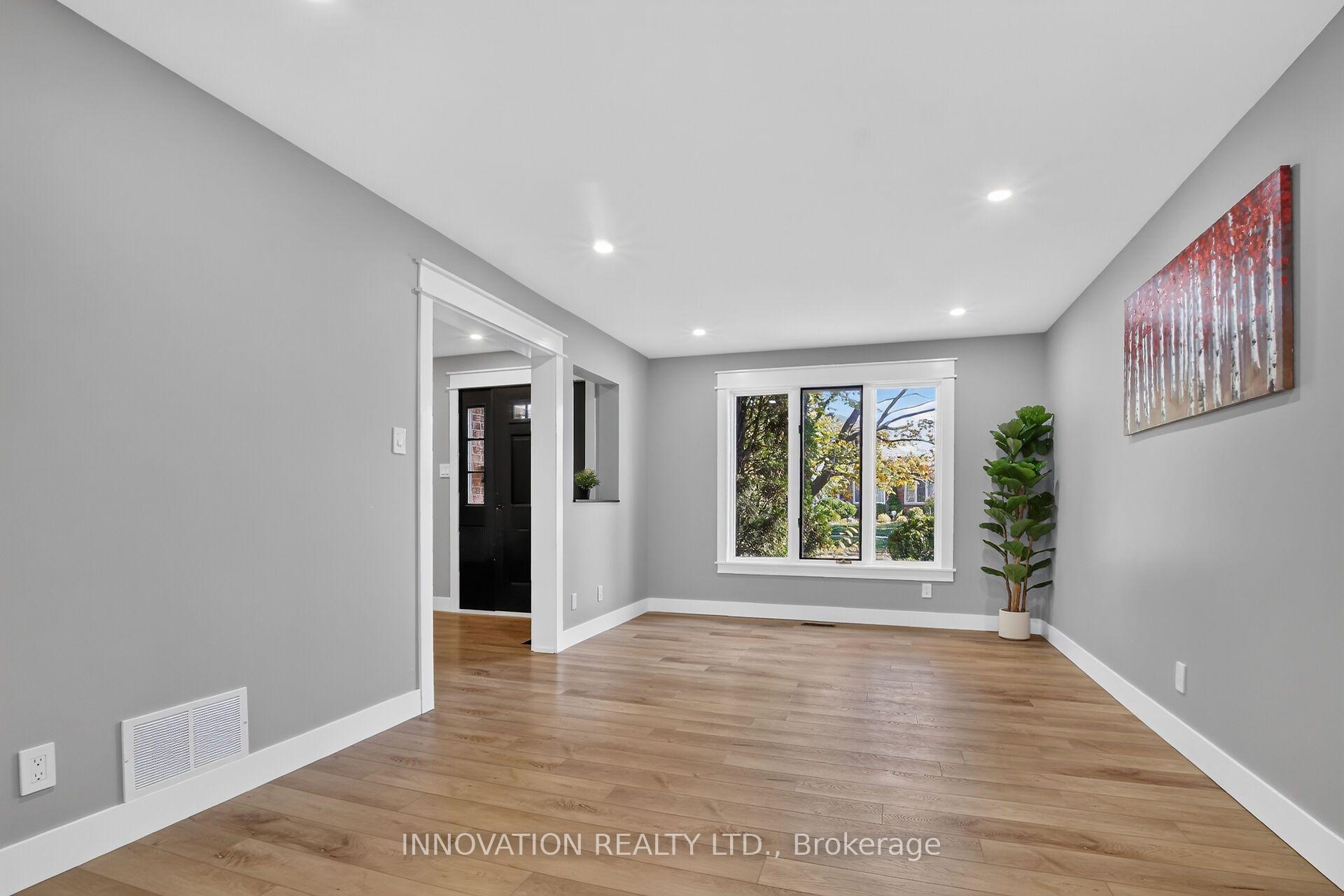 Photo 7 of 62 Trailway Circle, Ottawa, Stittsville (Central) — HOMEH