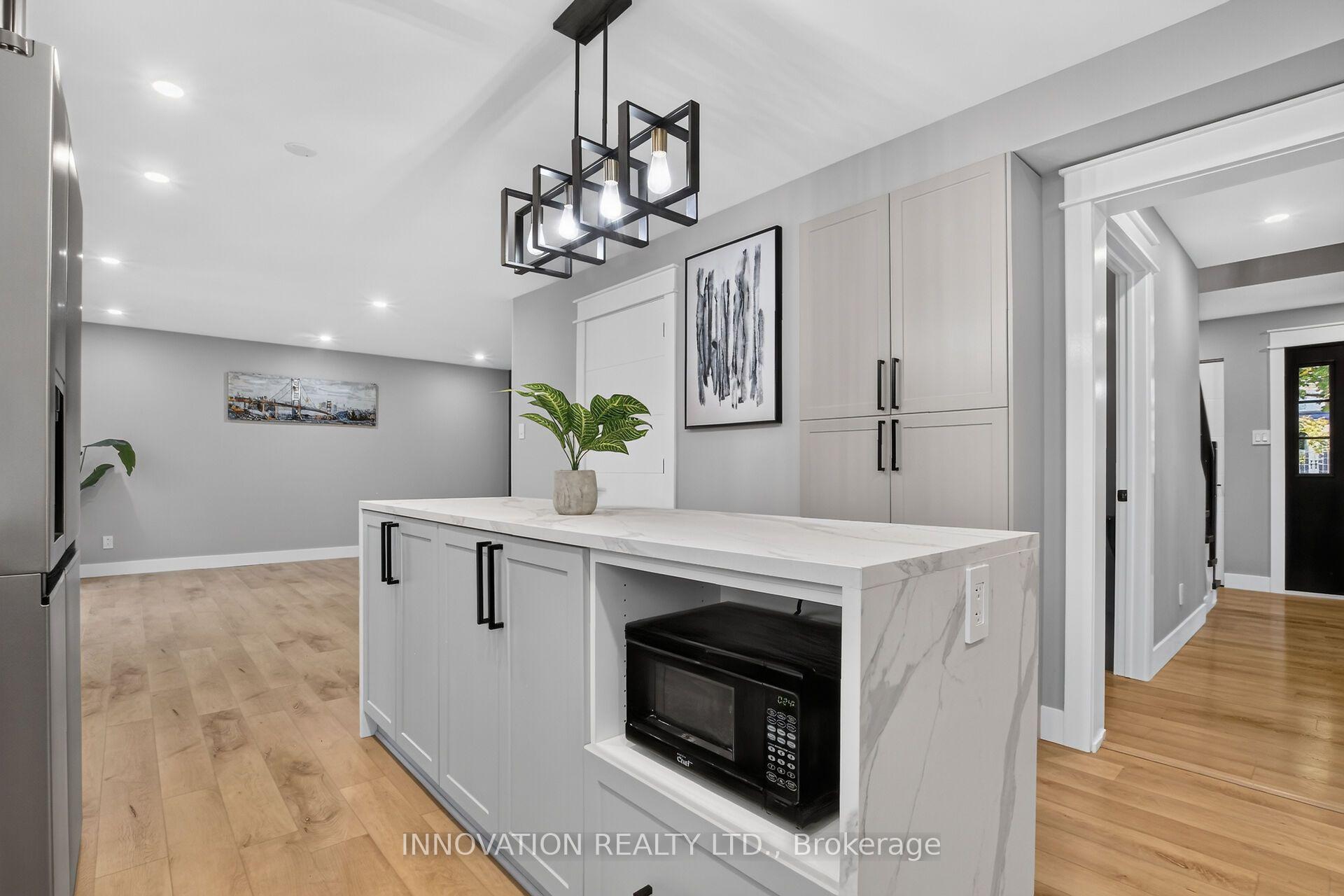 Photo 12 of 62 Trailway Circle, Ottawa, Stittsville (Central) — HOMEH