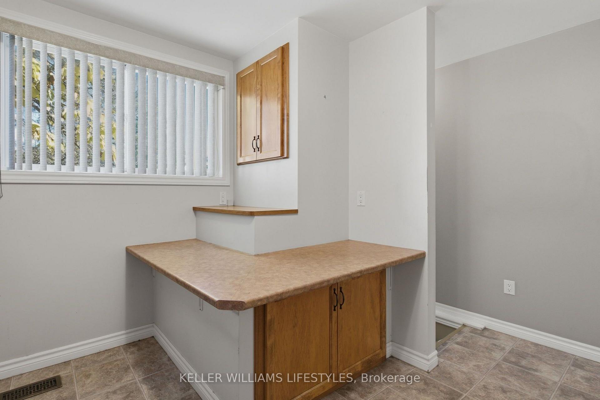 Photo 16 of 96 Dakin Street, London, East M — HOMEH