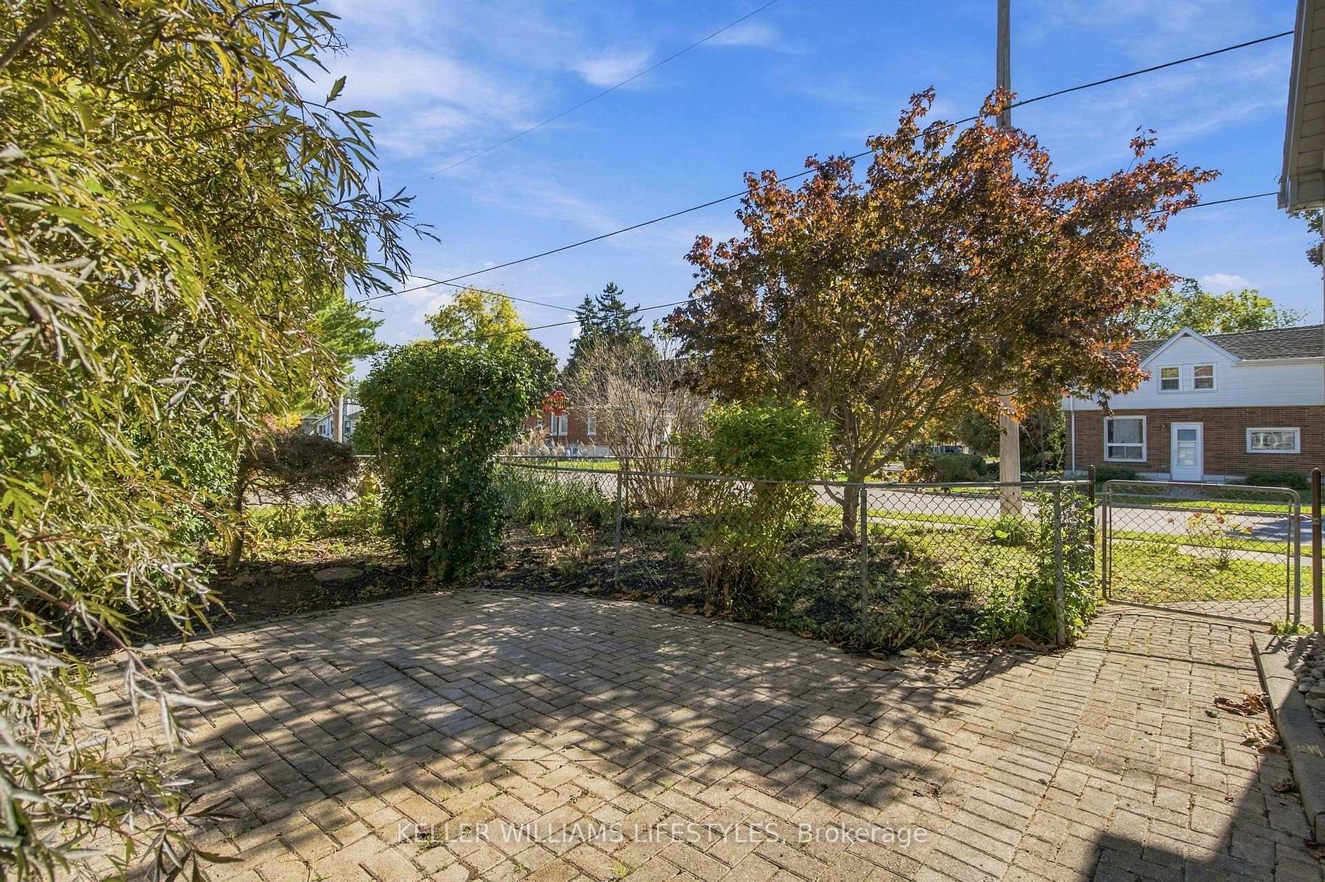 Photo 29 of 96 Dakin Street, London, East M — HOMEH