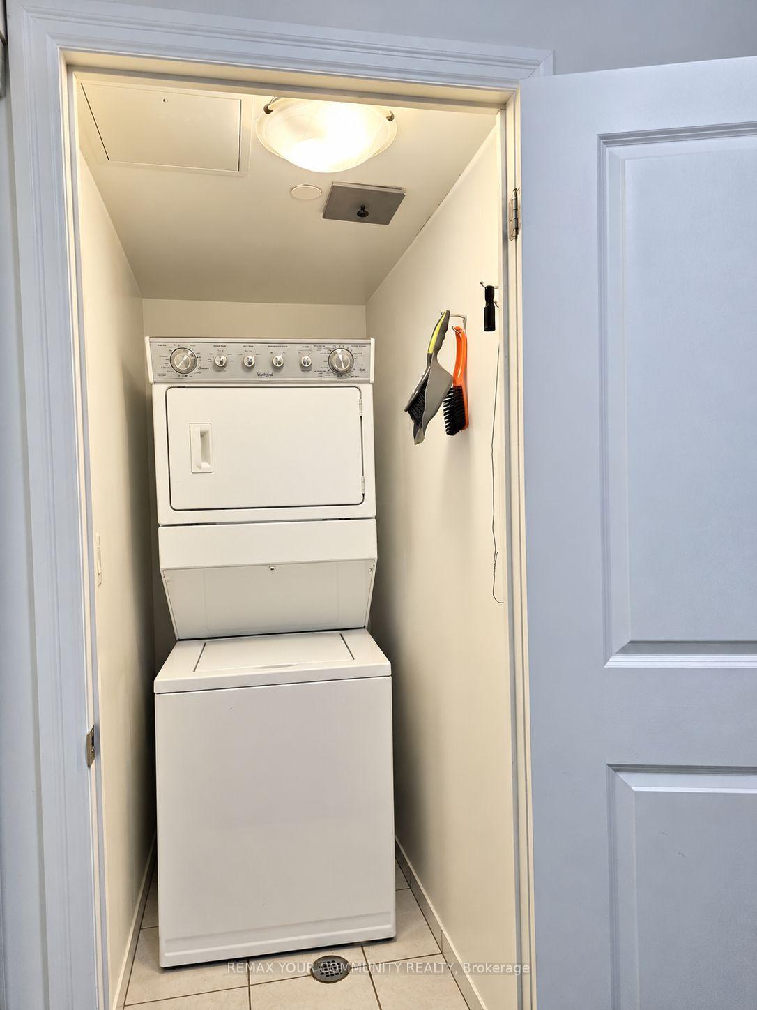 Photo 12 of Unit 1206, 80 Esther Lorrie Drive, Etobicoke, West Humber-Clairville — HOMEH
