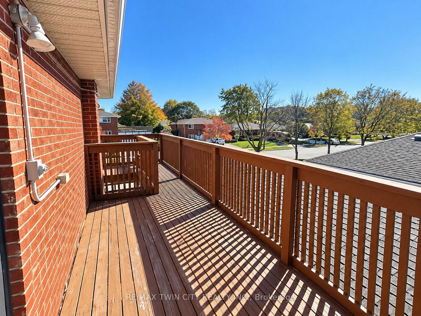 Photo 18 of 433 Connaught Street, Kitchener, Fairview/Kingsdale — HOMEH