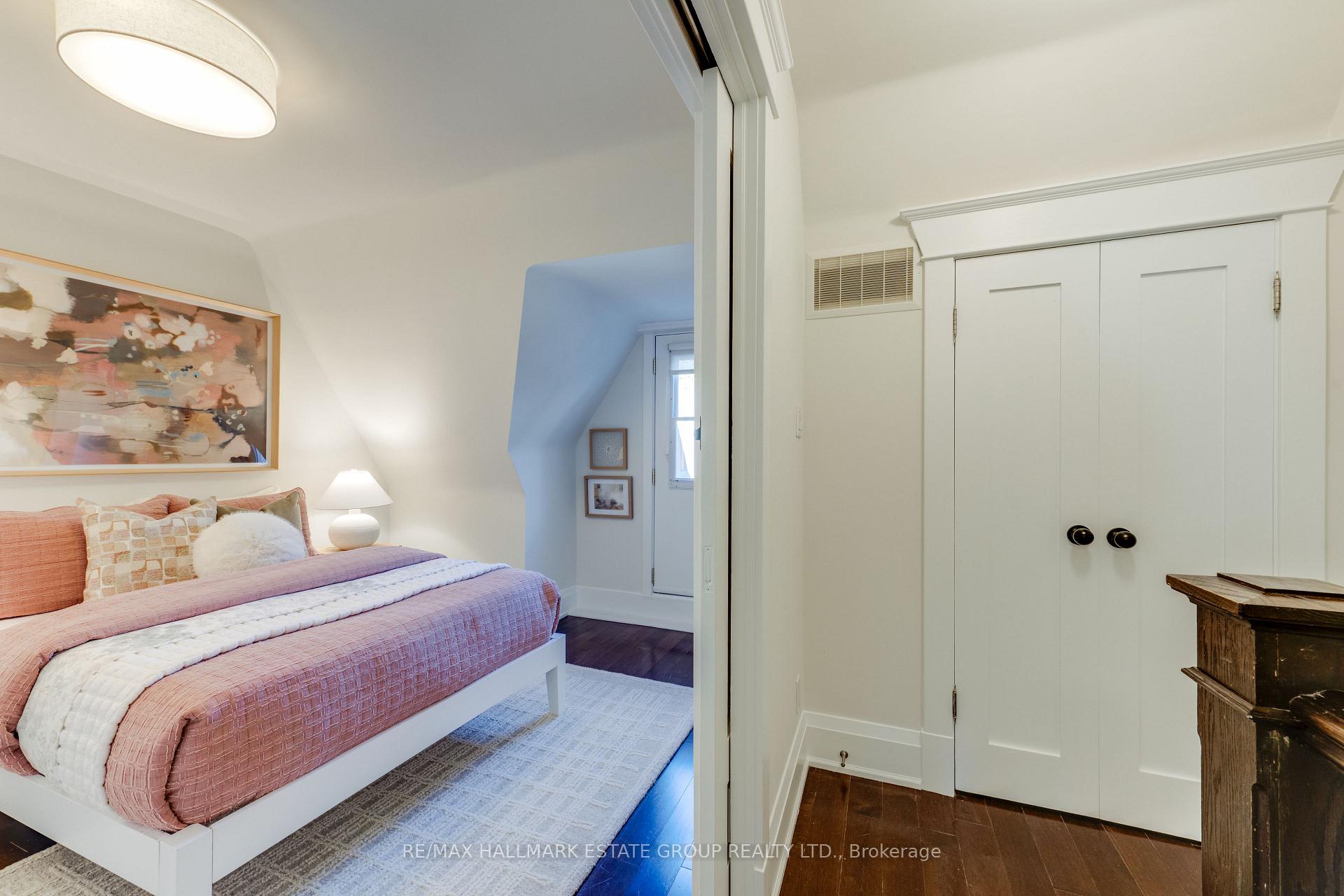 Photo 24 of 105 Lee Avenue, Toronto, The Beaches — HOMEH