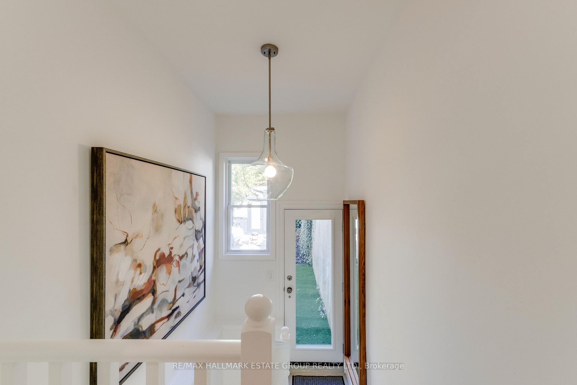 Photo 37 of 105 Lee Avenue, Toronto, The Beaches — HOMEH