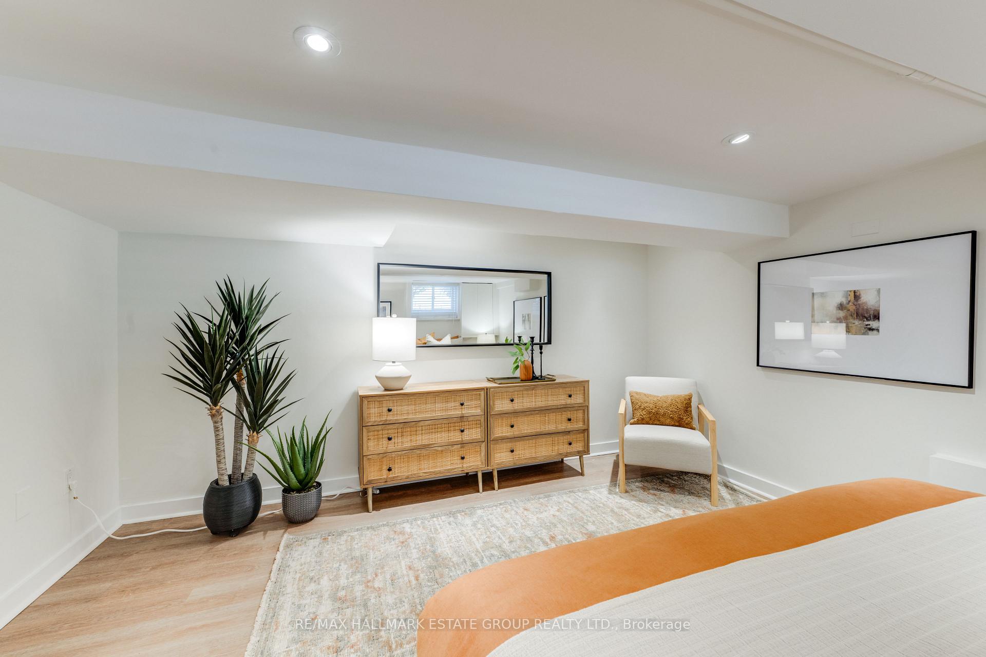 Photo 44 of 105 Lee Avenue, Toronto, The Beaches — HOMEH