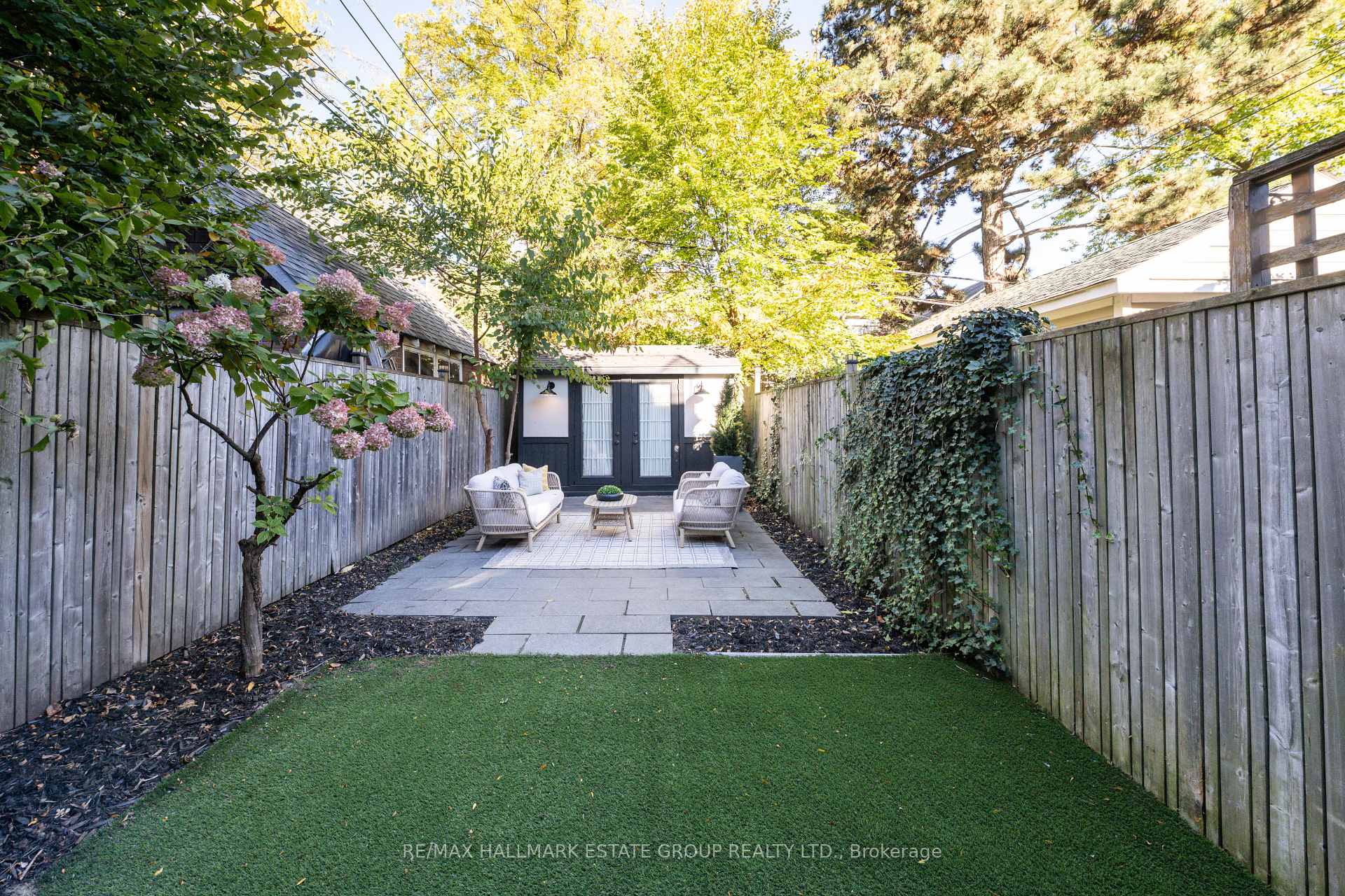 Photo 46 of 105 Lee Avenue, Toronto, The Beaches — HOMEH