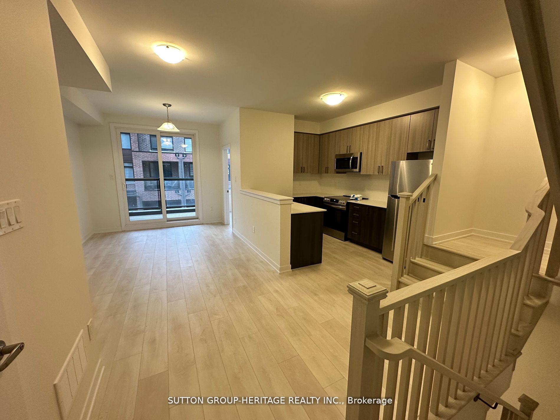 Photo 4 of Unit 1405, 1865 Pickering Parkway, Pickering, Village East — HOMEH