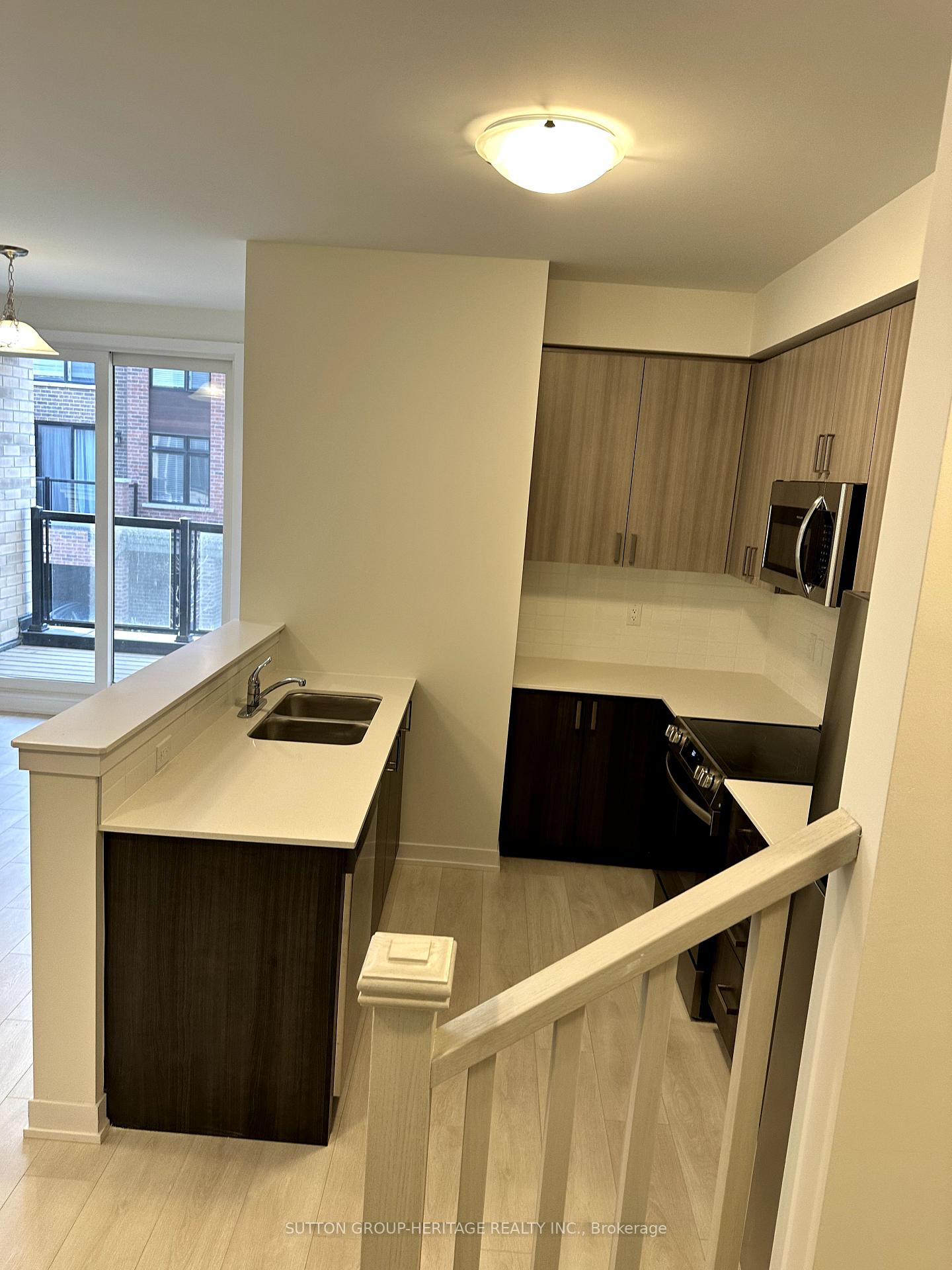 Photo 7 of Unit 1405, 1865 Pickering Parkway, Pickering, Village East — HOMEH