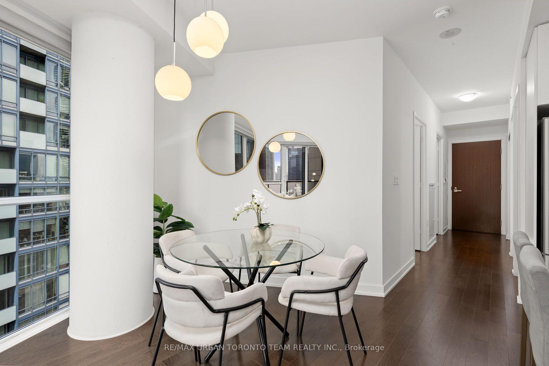 Photo 12 of Unit 2104, 1 The Esplanade Avenue, Toronto, Waterfront Communities — HOMEH