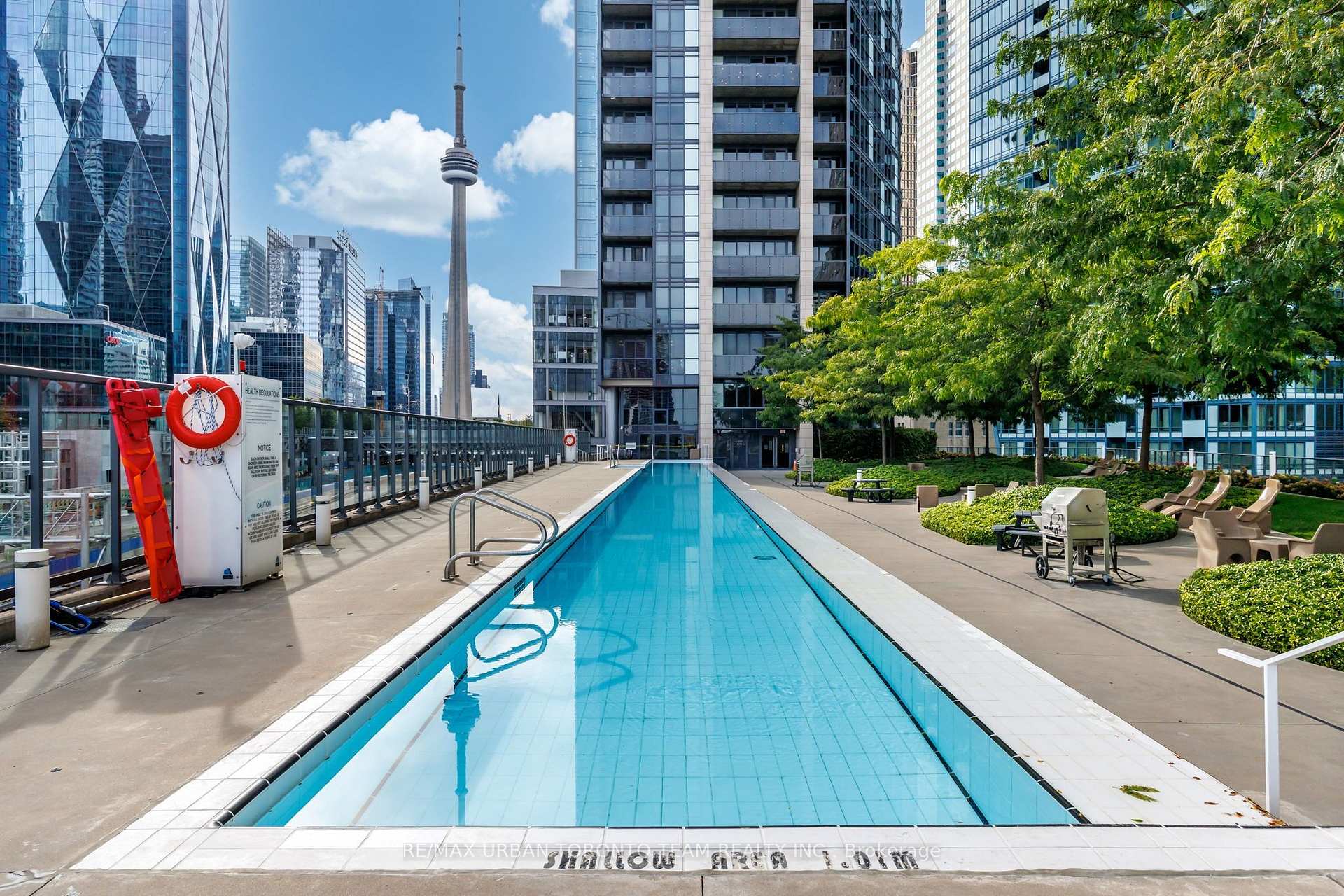 Photo 32 of Unit 2104, 1 The Esplanade Avenue, Toronto, Waterfront Communities — HOMEH