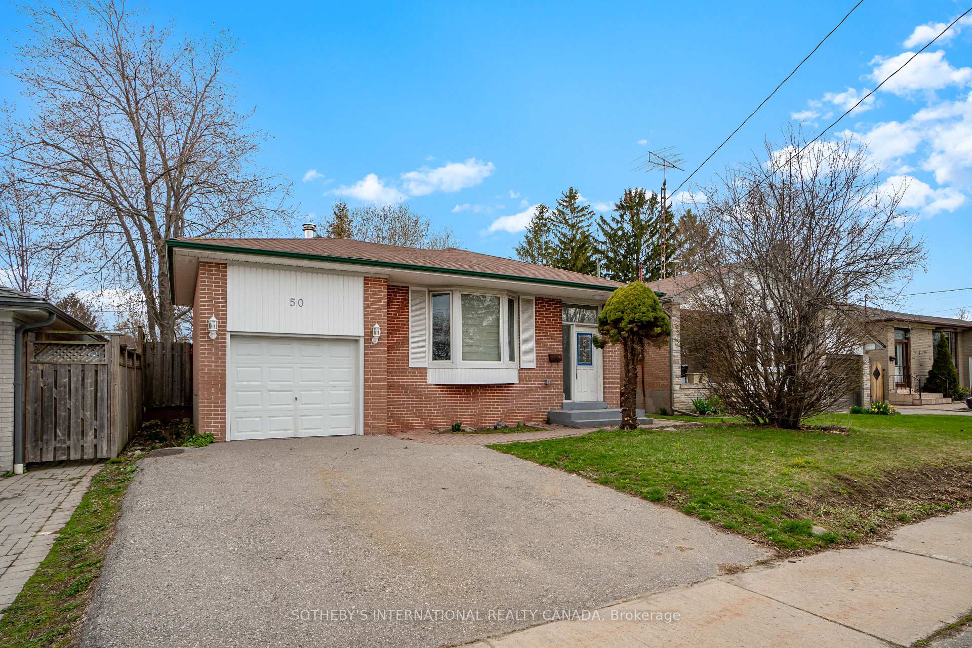 Photo 1 of 50 Ravenview Drive, Scarborough, West Hill — HOMEH