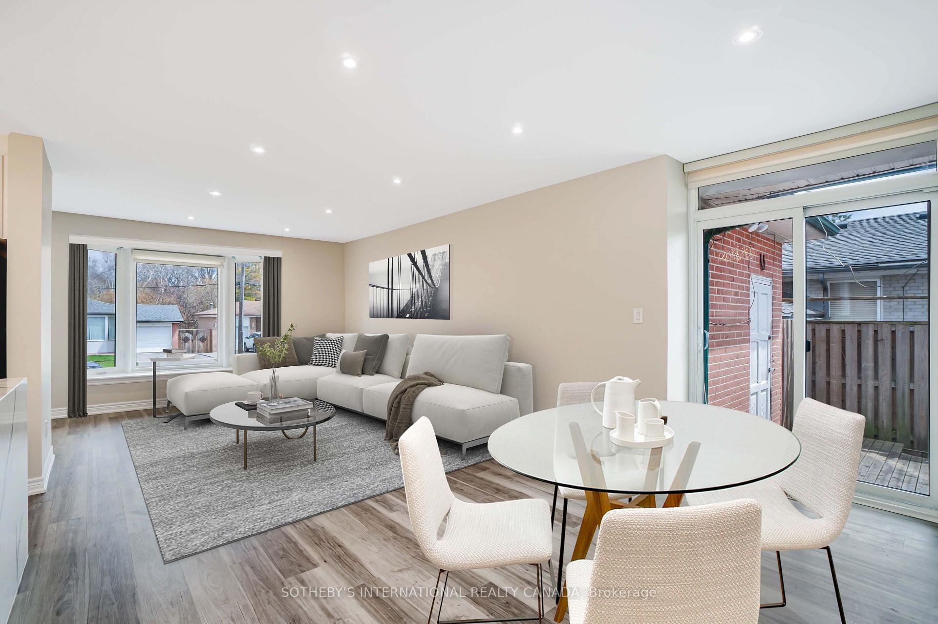Photo 2 of 50 Ravenview Drive, Scarborough, West Hill — HOMEH