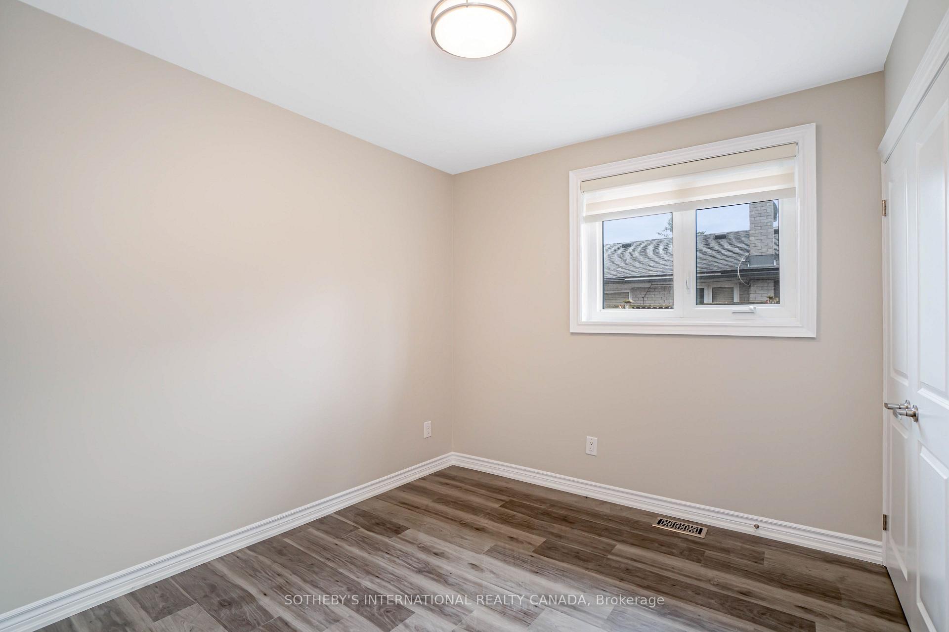 Photo 13 of 50 Ravenview Drive, Scarborough, West Hill — HOMEH