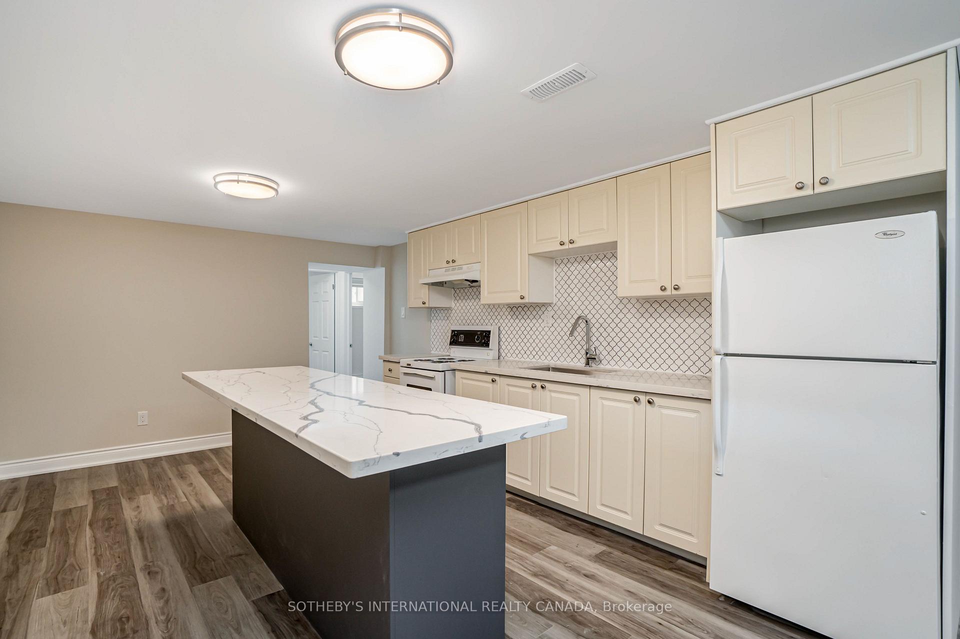 Photo 18 of 50 Ravenview Drive, Scarborough, West Hill — HOMEH