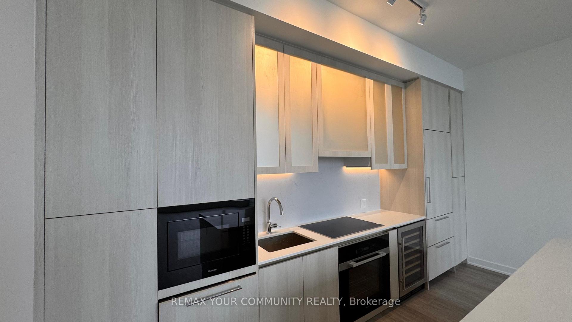 Photo 8 of Unit TH 106, 8188 Yonge Street, Vaughan, Uplands — HOMEH