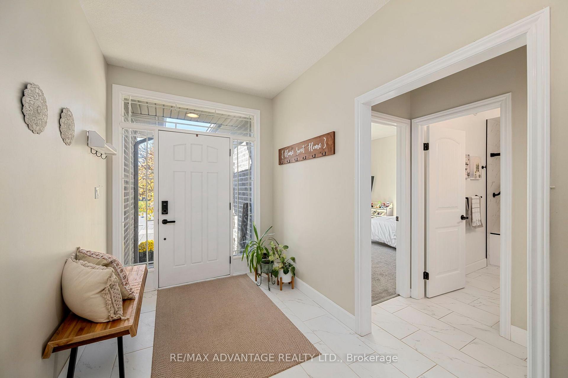 Photo 6 of 290 Walnut Street, Lucan Biddulph, Lucan — HOMEH