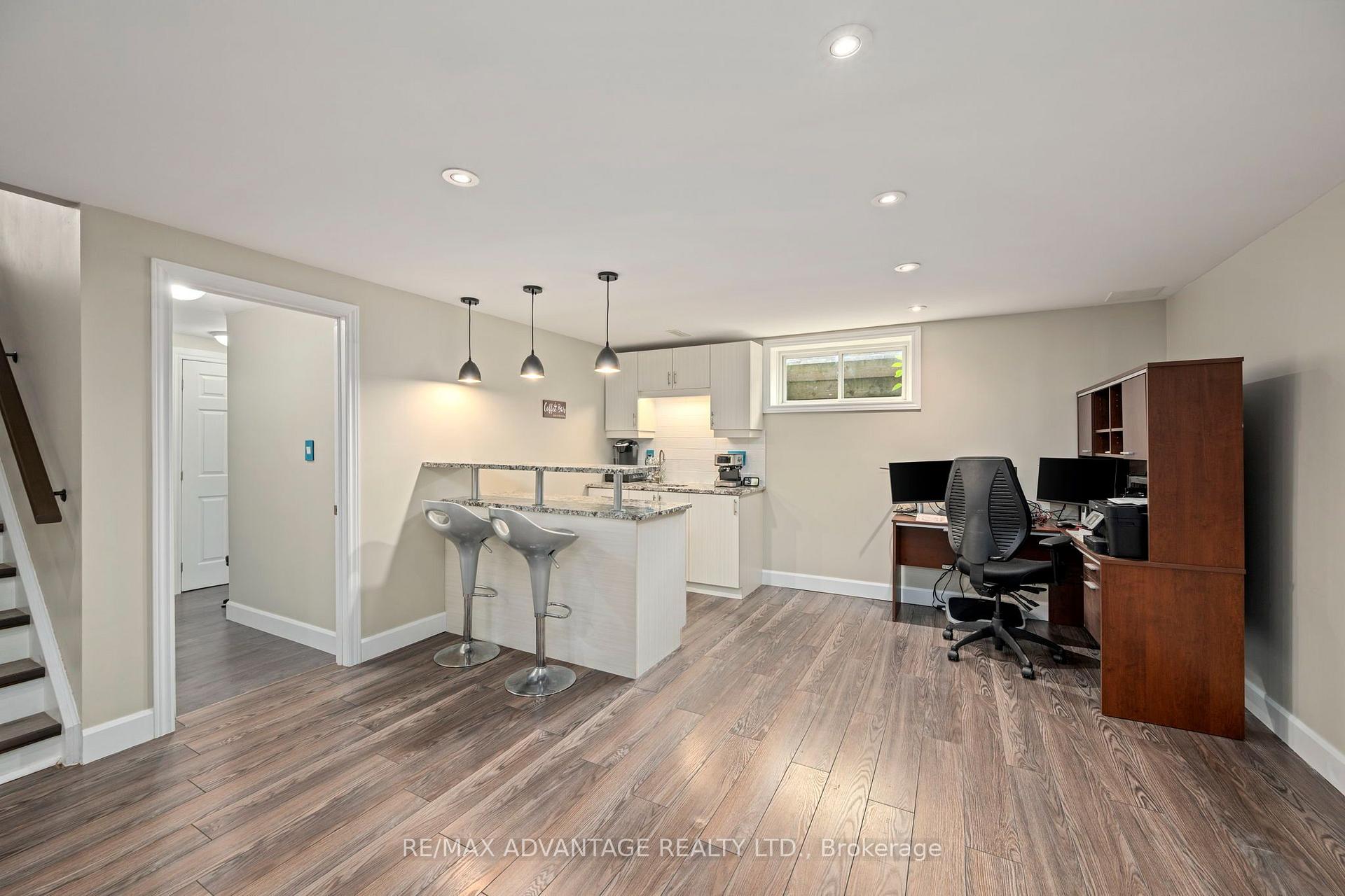 Photo 28 of 290 Walnut Street, Lucan Biddulph, Lucan — HOMEH