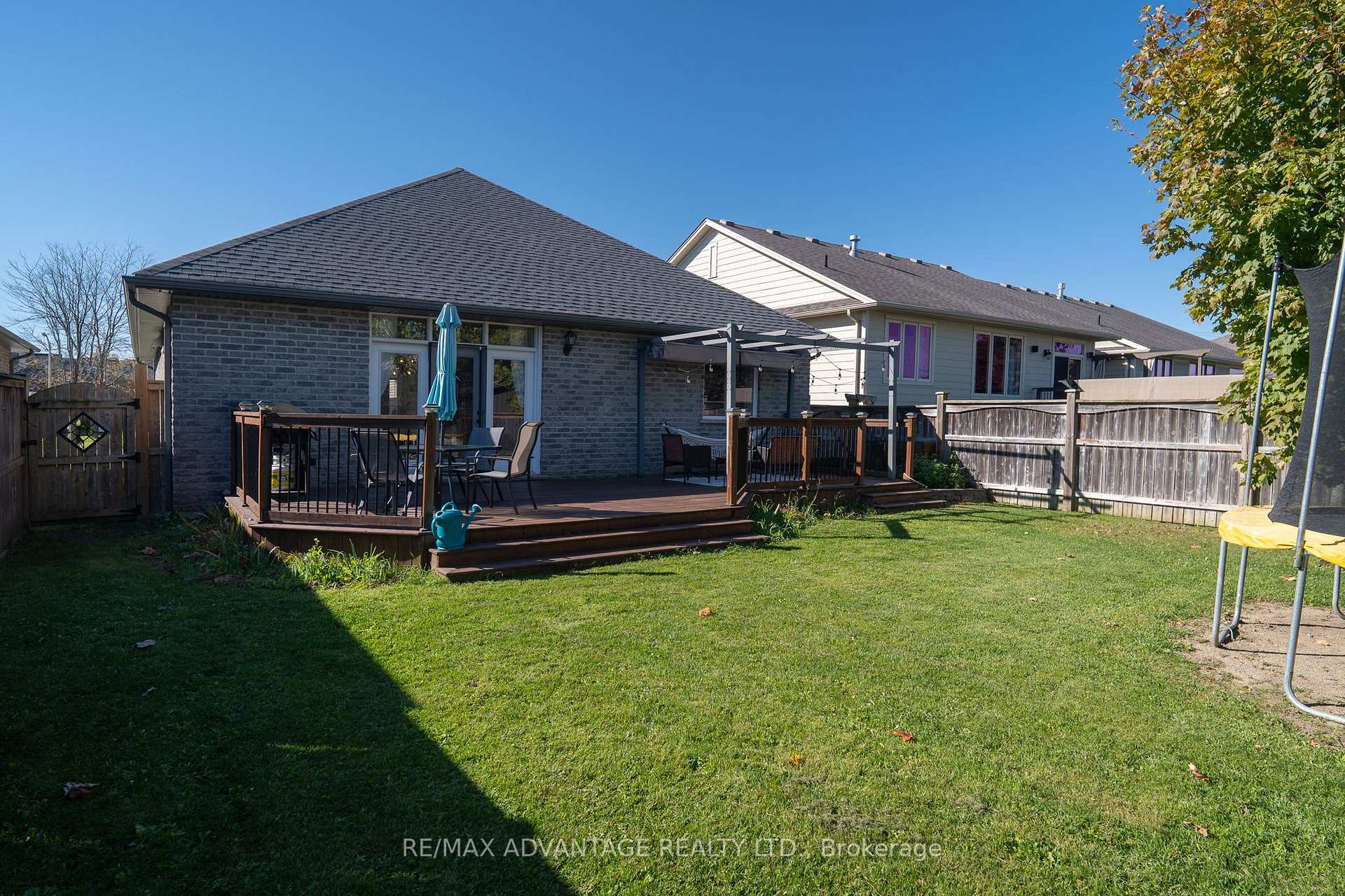 Photo 40 of 290 Walnut Street, Lucan Biddulph, Lucan — HOMEH