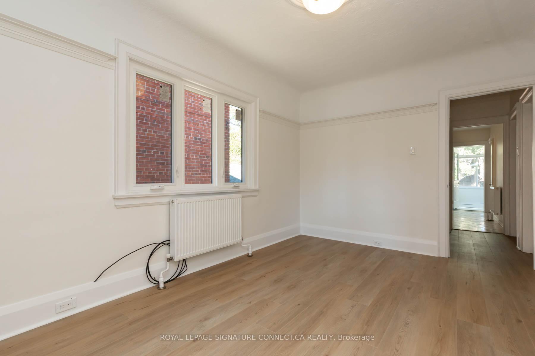 Photo 6 of 208 Floyd Avenue, Toronto, Danforth Village-East York — HOMEH