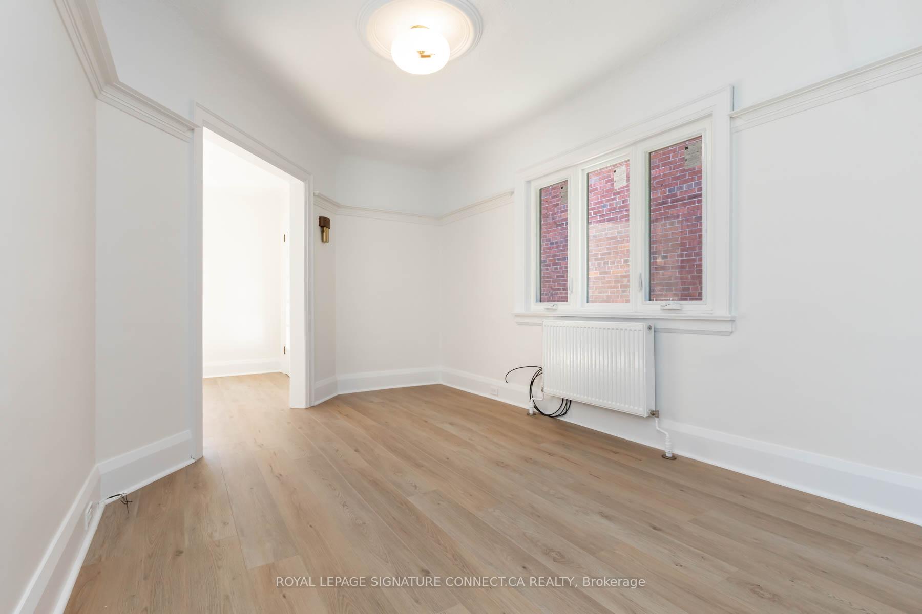 Photo 8 of 208 Floyd Avenue, Toronto, Danforth Village-East York — HOMEH