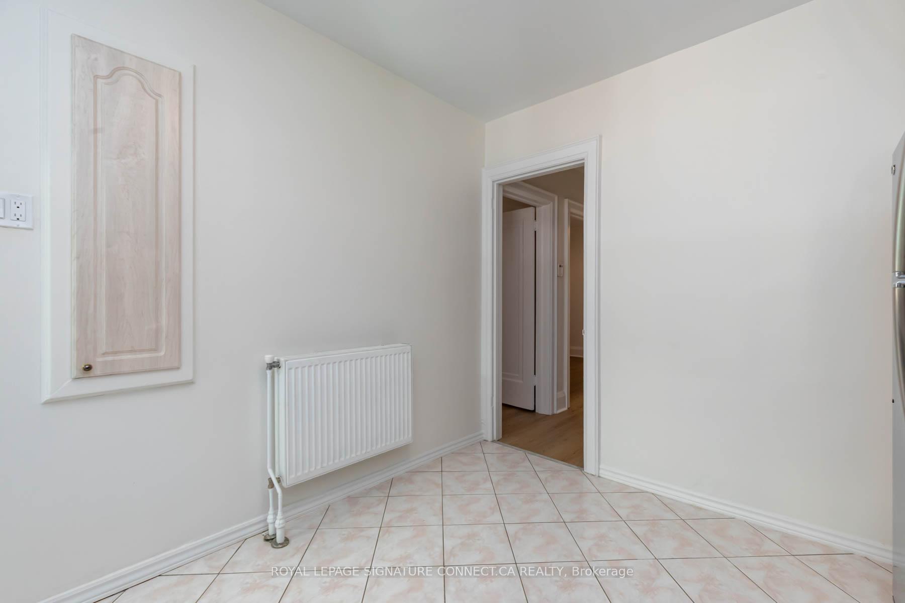 Photo 12 of 208 Floyd Avenue, Toronto, Danforth Village-East York — HOMEH