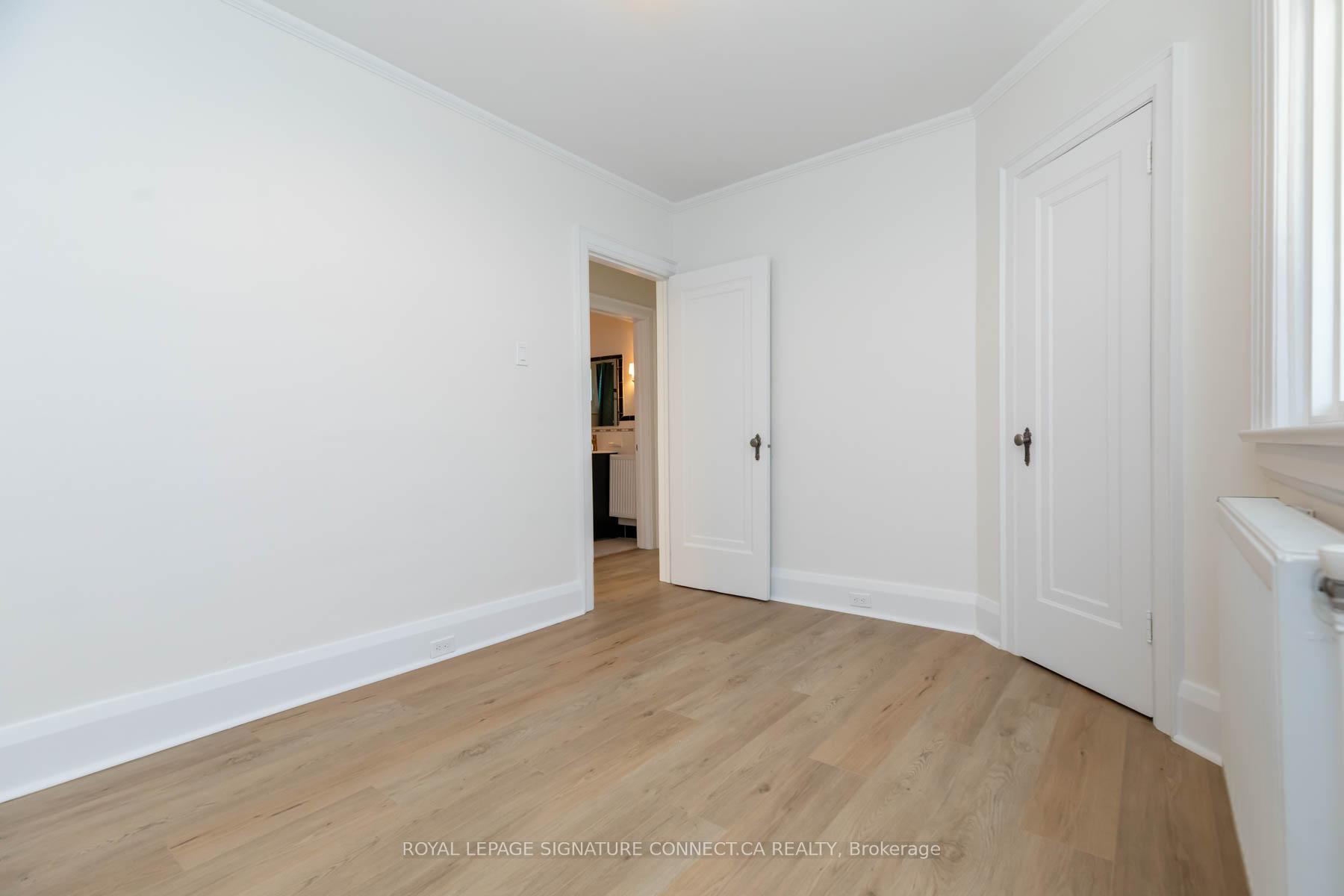 Photo 18 of 208 Floyd Avenue, Toronto, Danforth Village-East York — HOMEH