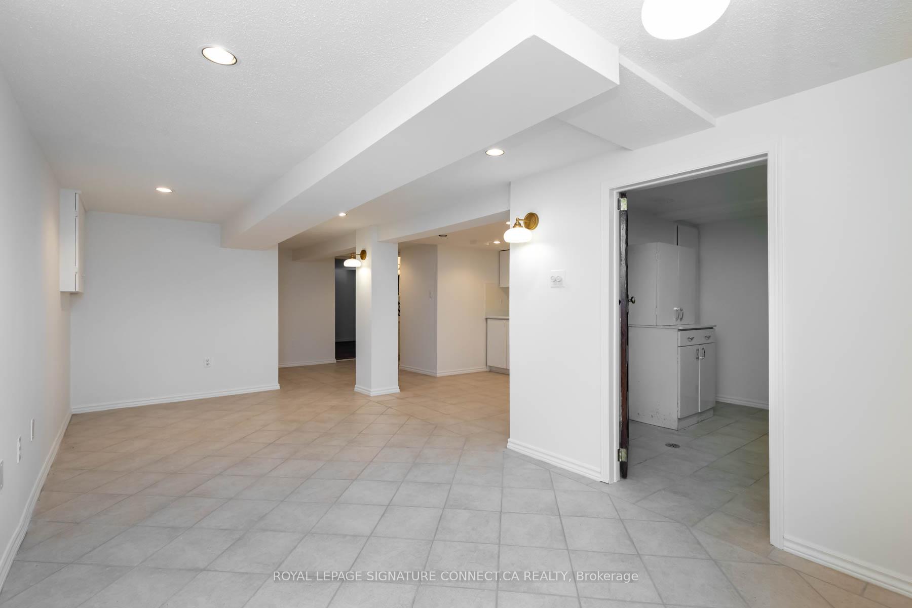 Photo 24 of 208 Floyd Avenue, Toronto, Danforth Village-East York — HOMEH