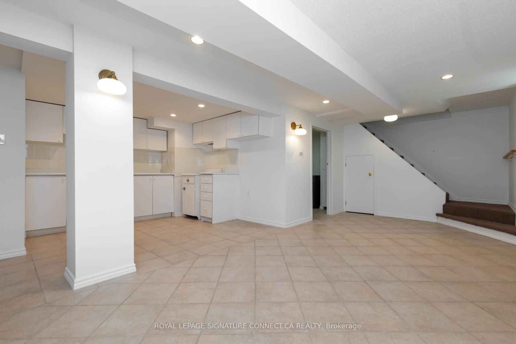 Photo 25 of 208 Floyd Avenue, Toronto, Danforth Village-East York — HOMEH