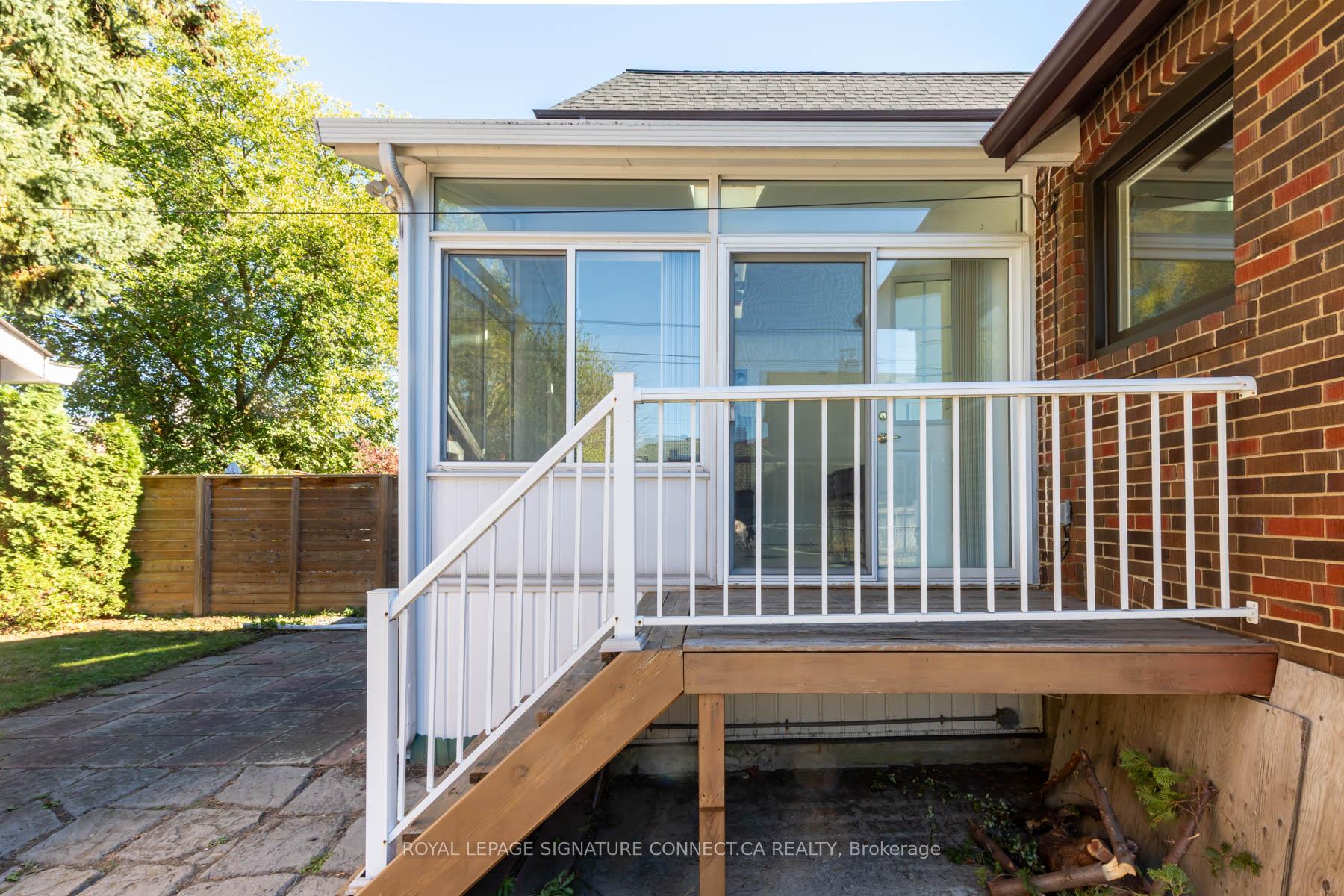 Photo 33 of 208 Floyd Avenue, Toronto, Danforth Village-East York — HOMEH