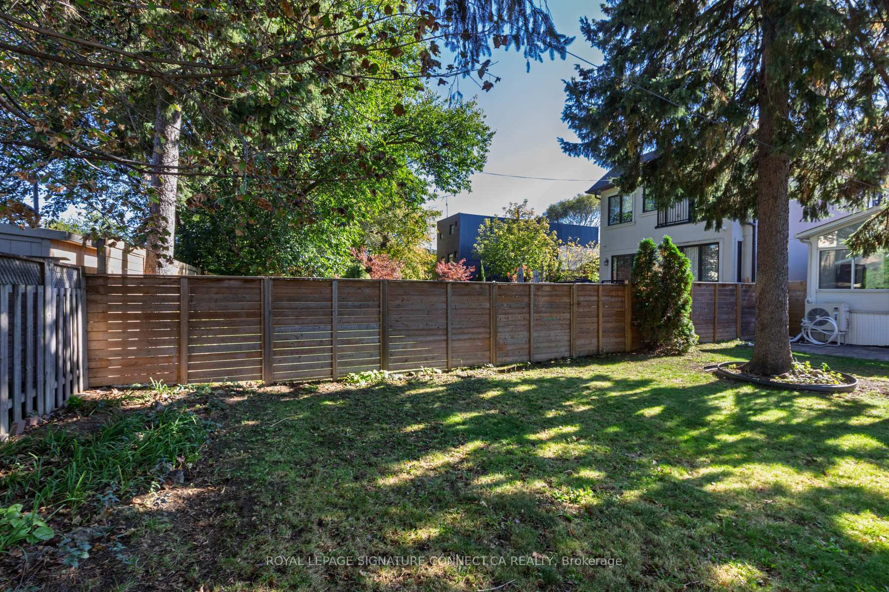 Photo 40 of 208 Floyd Avenue, Toronto, Danforth Village-East York — HOMEH