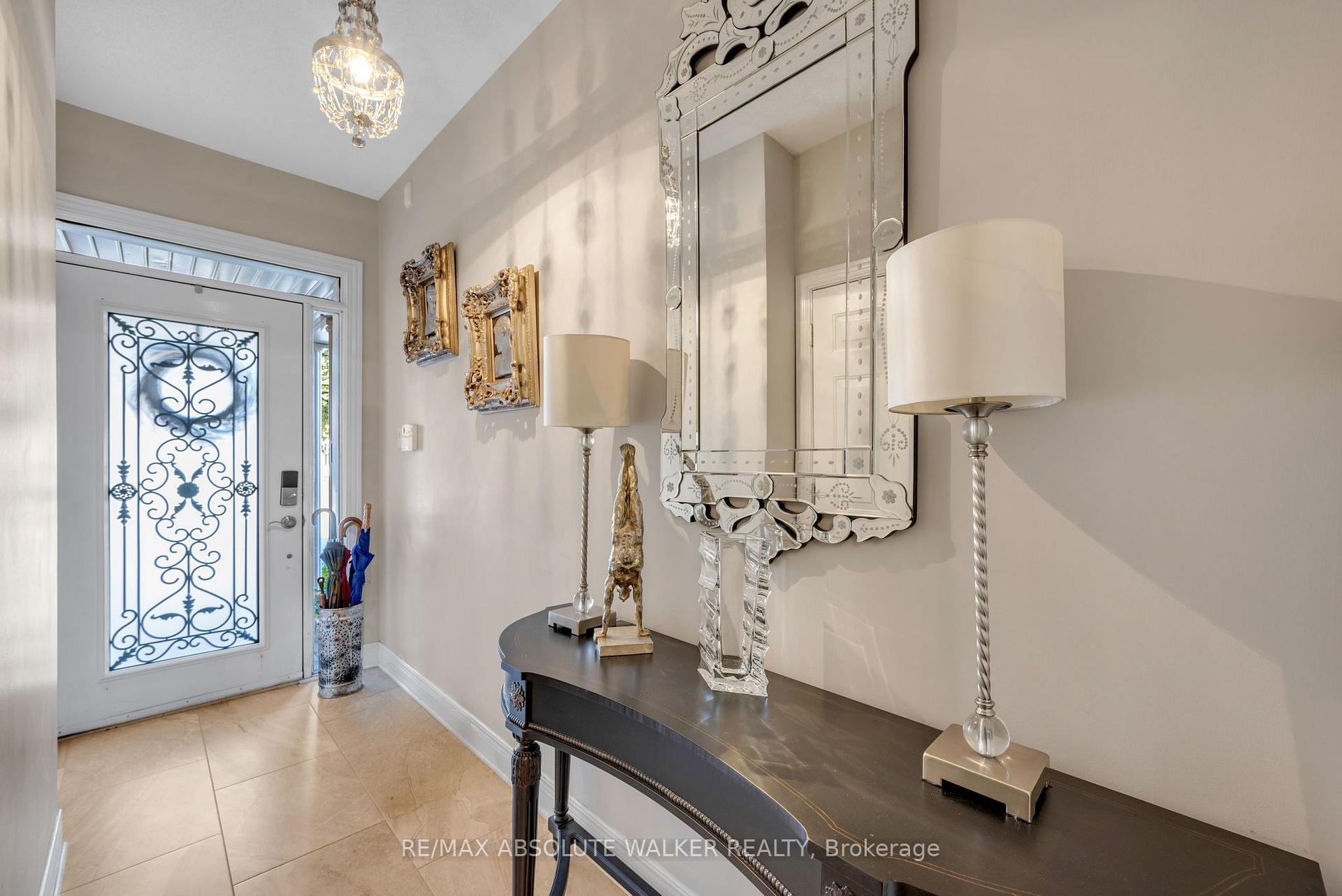 Photo 3 of 38 Kings Landing Private, Ottawa, Ottawa East — HOMEH