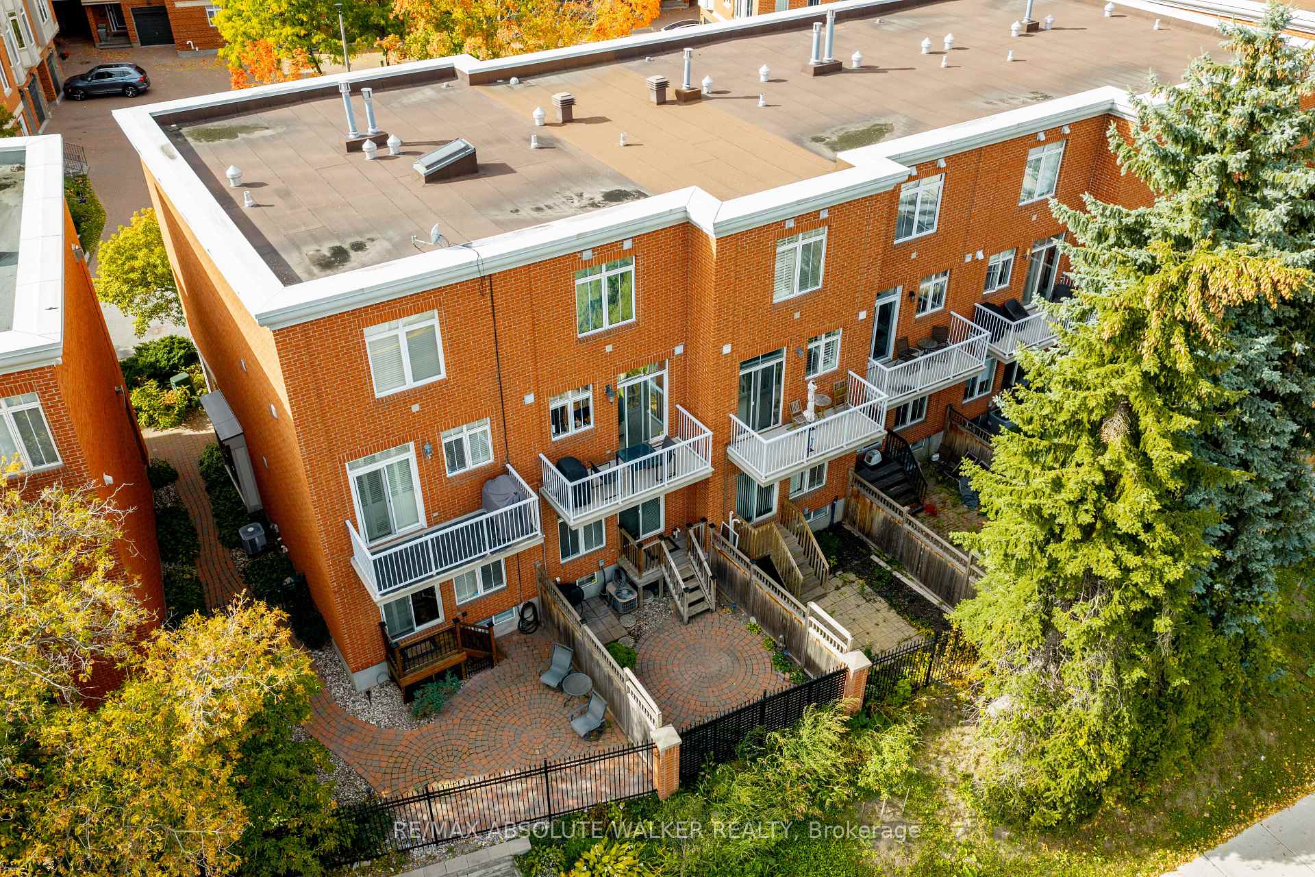 Photo 32 of 38 Kings Landing Private, Ottawa, Ottawa East — HOMEH