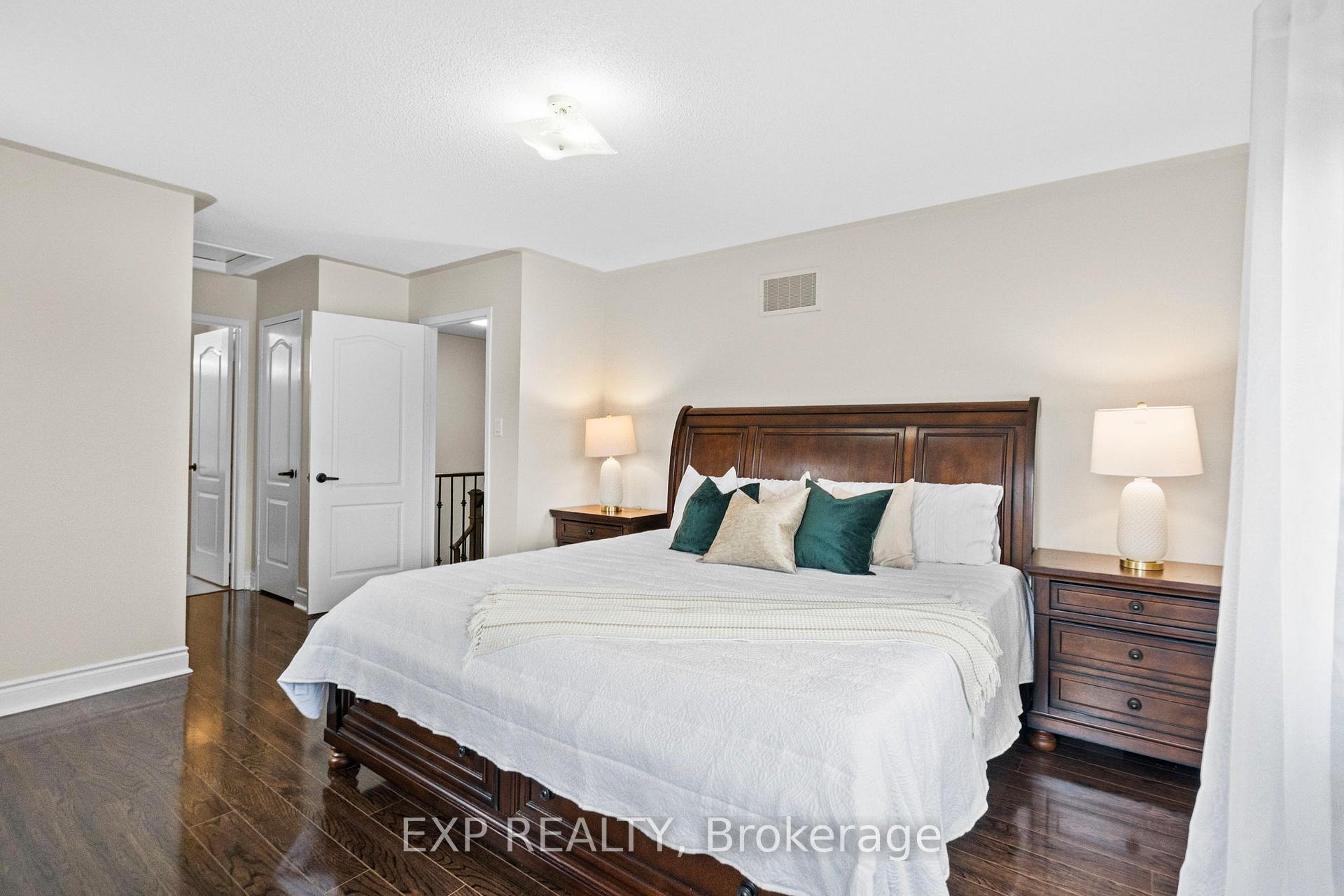Photo 20 of 347 Brisdale Drive, Brampton, Fletcher's Meadow — HOMEH