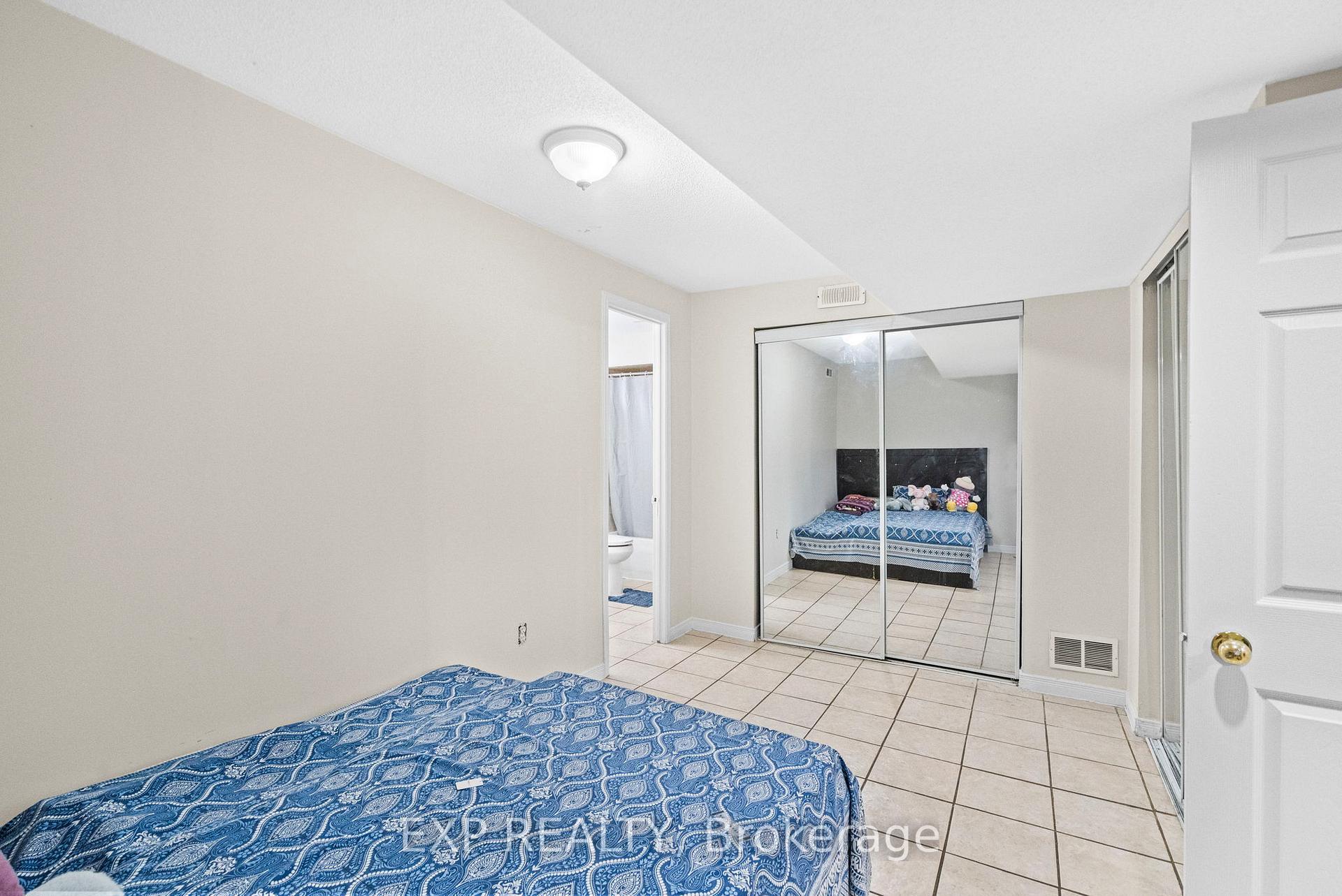 Photo 32 of 347 Brisdale Drive, Brampton, Fletcher's Meadow — HOMEH