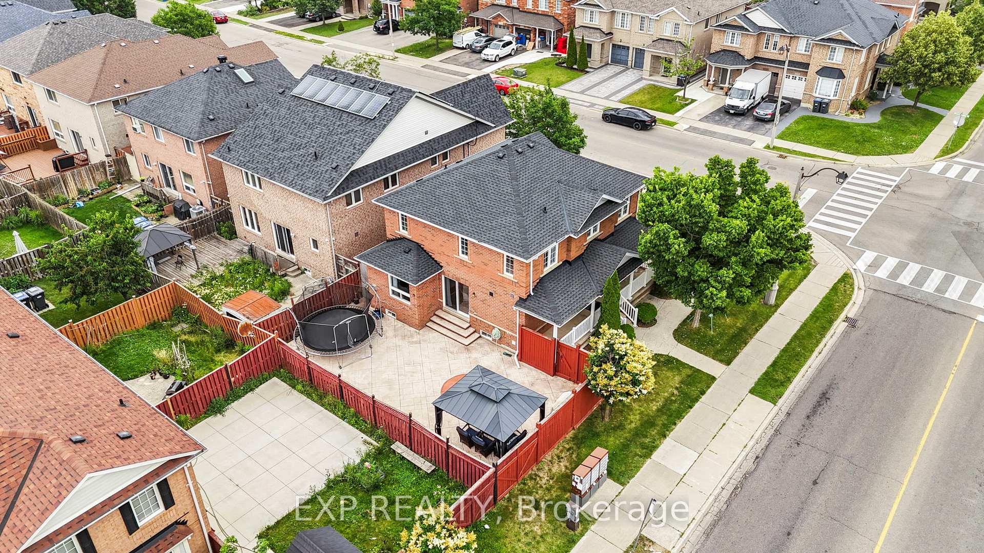 Photo 44 of 347 Brisdale Drive, Brampton, Fletcher's Meadow — HOMEH