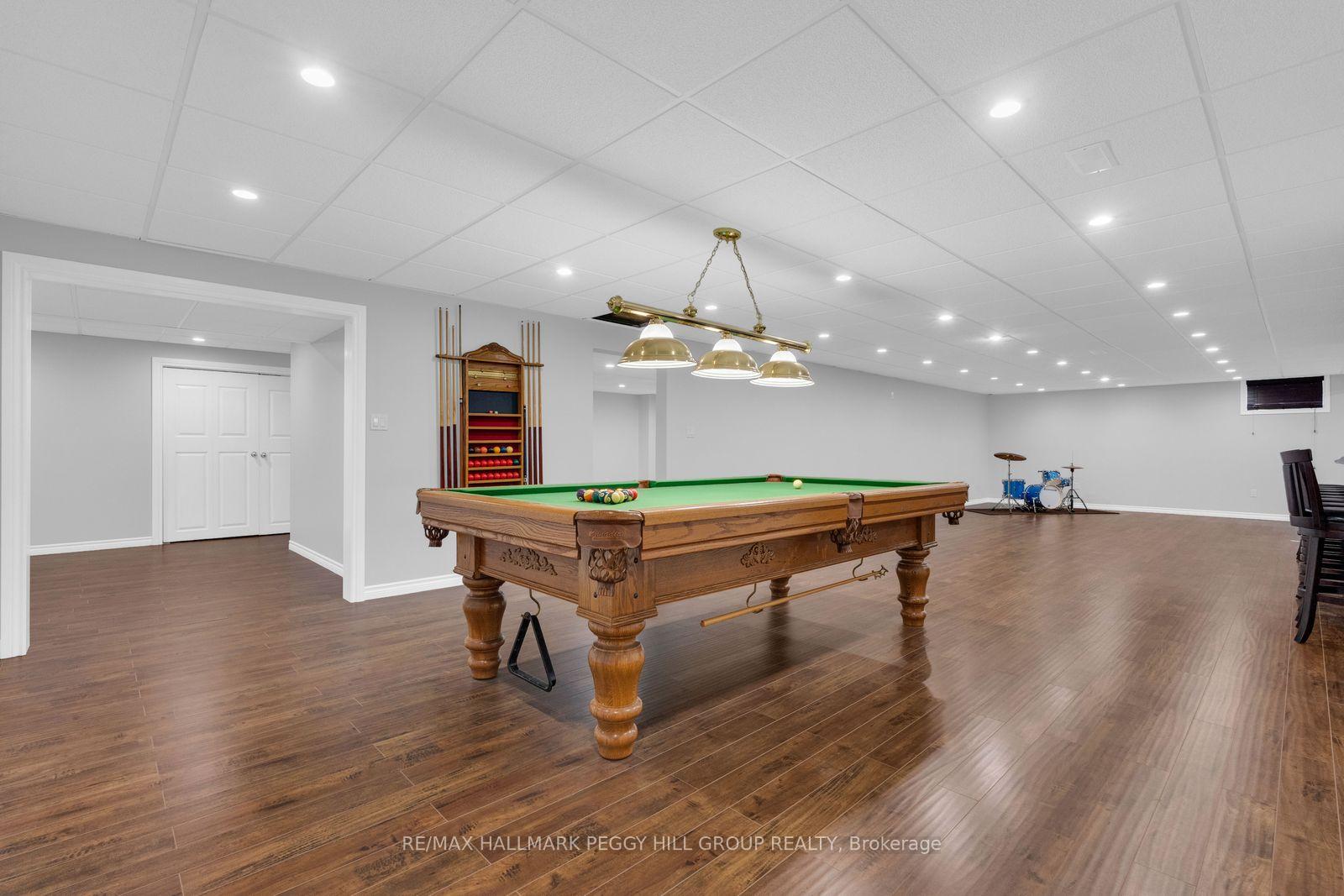 Photo 24 of 61 White Elm Road, Barrie, Holly — HOMEH