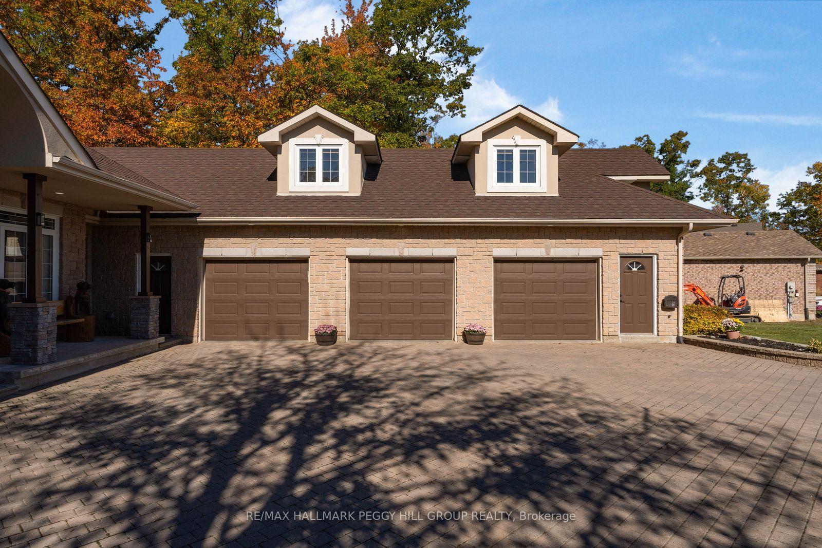 Photo 38 of 61 White Elm Road, Barrie, Holly — HOMEH