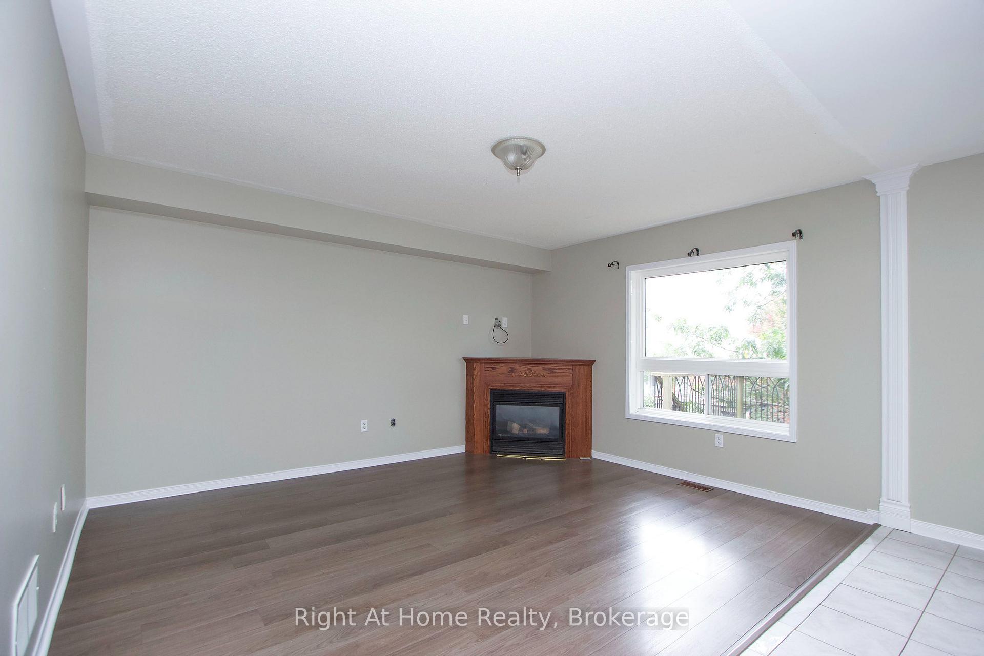 Photo 11 of Unit Upper Unit, 75 Millburn Drive, Clarington, Bowmanville — HOMEH